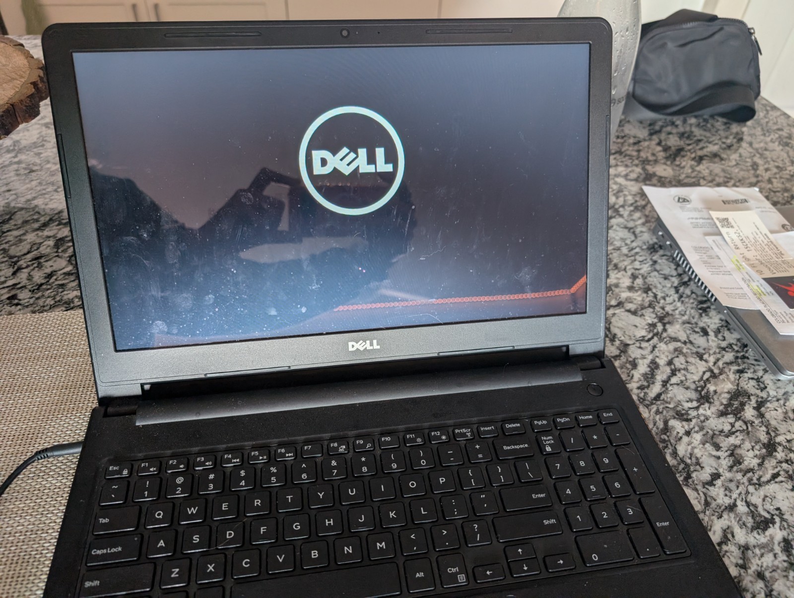 Dell Inspiron 15 3567 Intel Core I5-7200U, 8GB RAM, 15.6″ Touchscreen