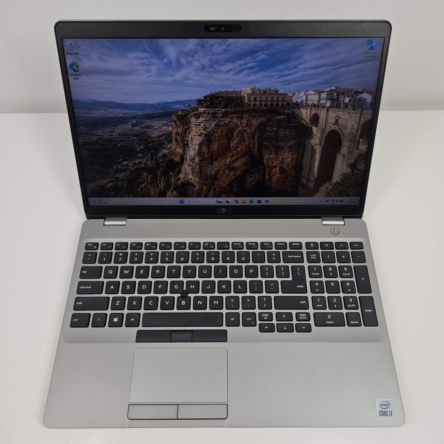 Dell Latitude 3551 15.6″ i7-10850H 2.7GHz 32GB RAM 512GB SSD Quadro P620