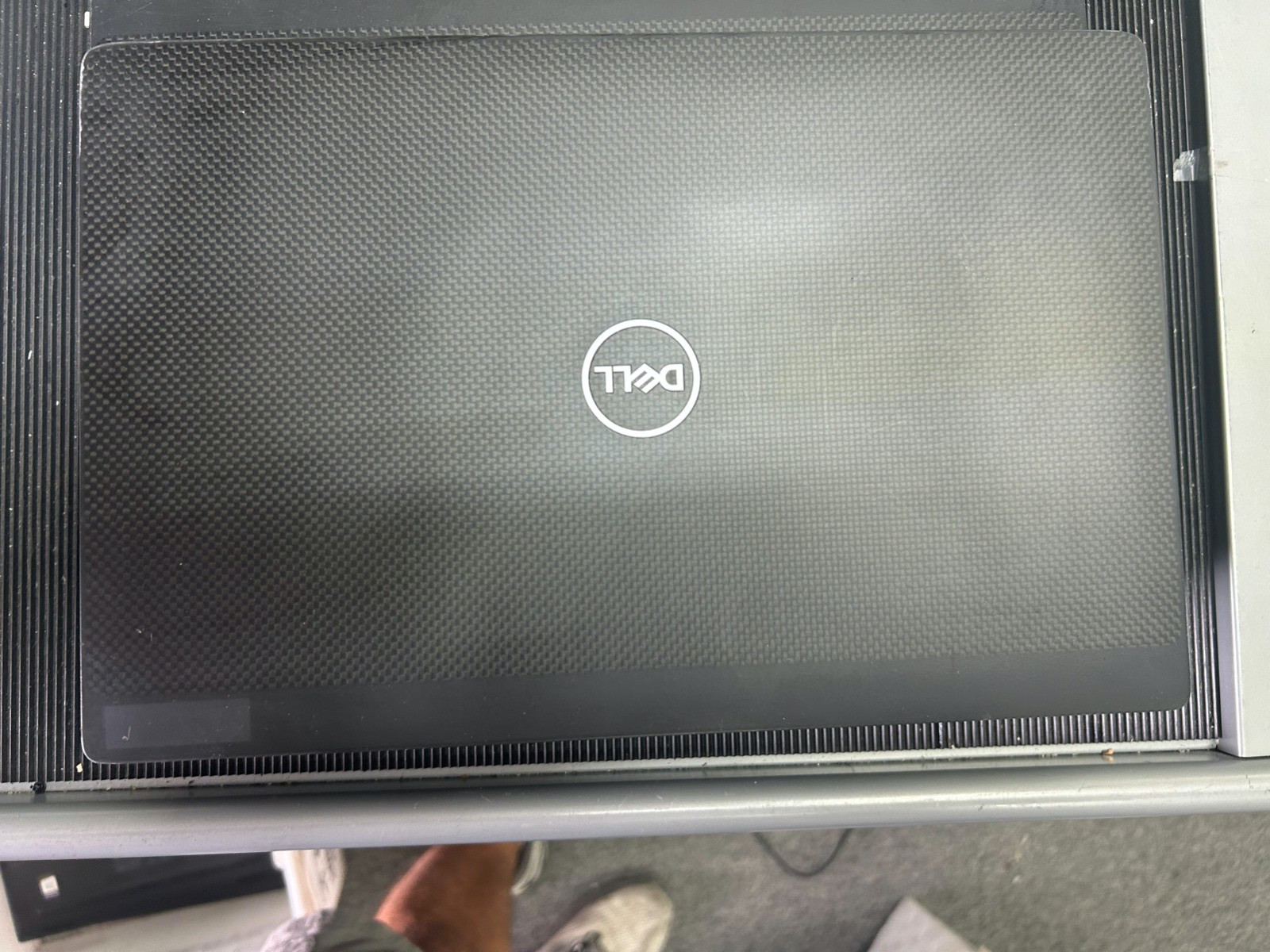 DELL LATITUDE 7410 Laptop CORE I7 10TH GEN 16GB RAM 256gb SSD No OS Grade C