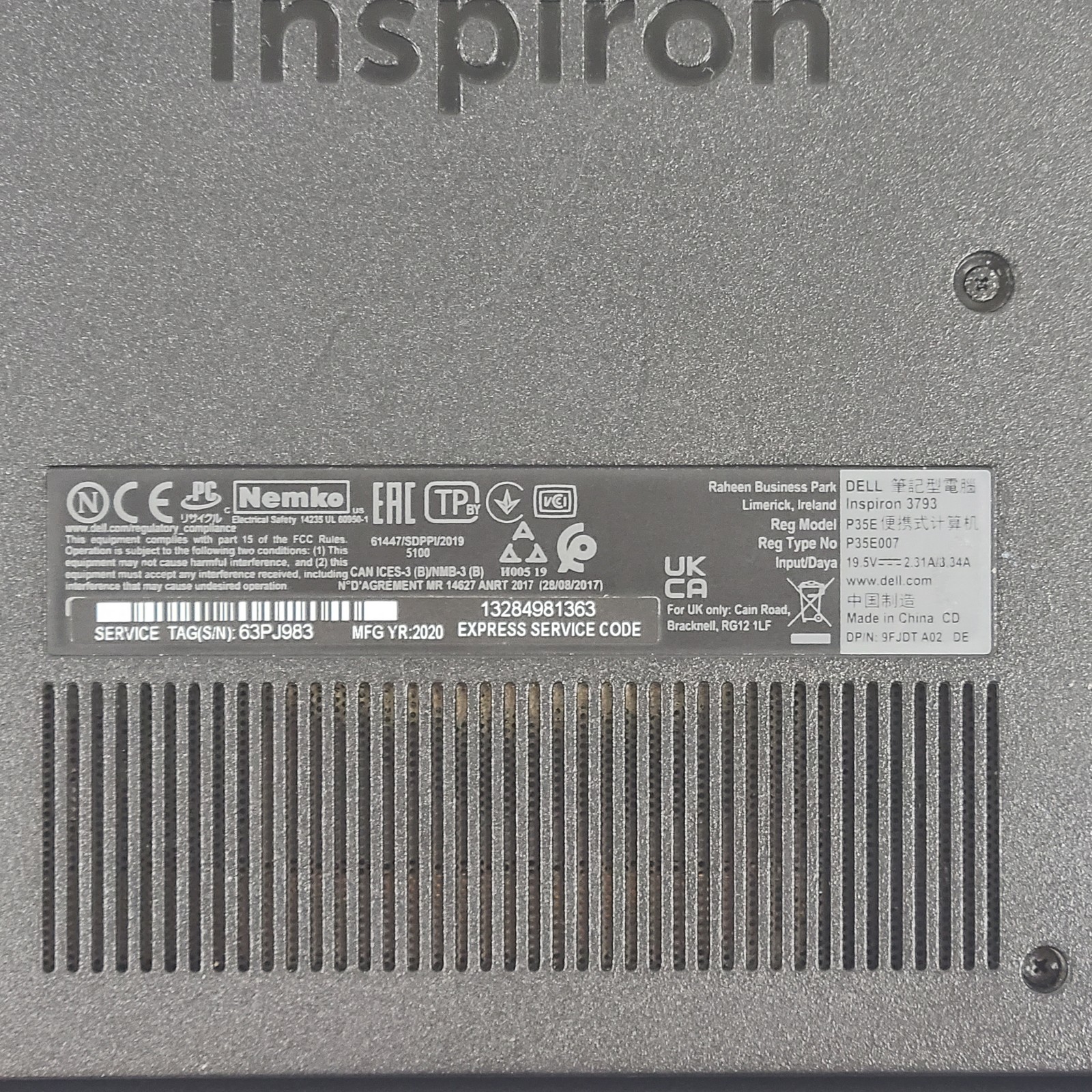 Dell Inspiron 3793 17.3″ Intel i7-1065G7 CPU @ 1.30 GHz – 512GB SSD 32GB RAM