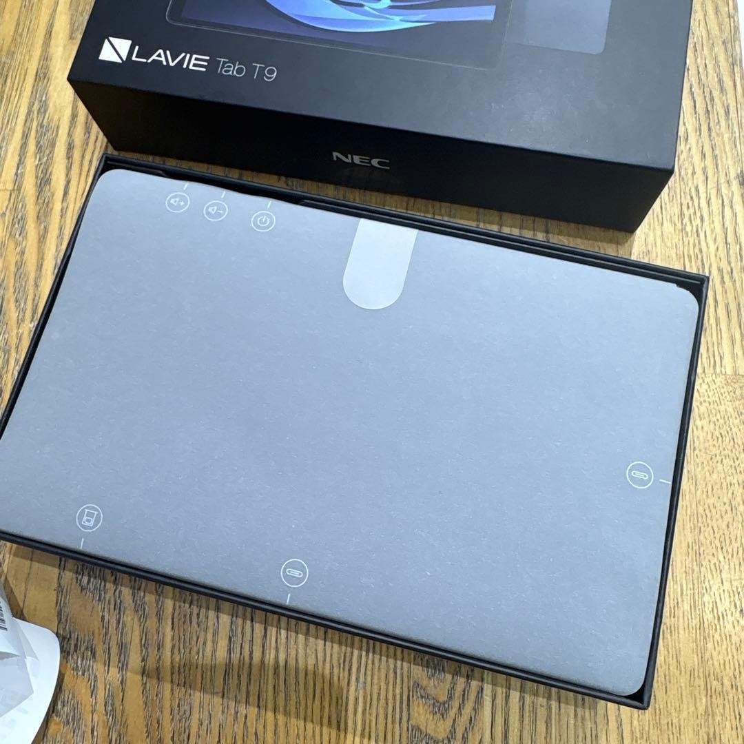 NEC LAVIE Tab T9 T0995/HAS Snapdragon 8+ Gen1 8GB 128GB 8.8″ 144Hz Tablet