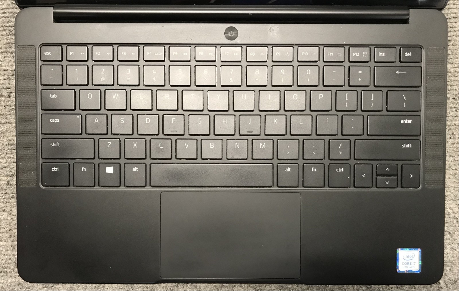 Razer Blade Stealth 2K 12.5″ Touchscreen i7-7700U 16GB RAM 256GB NVMe, As Is