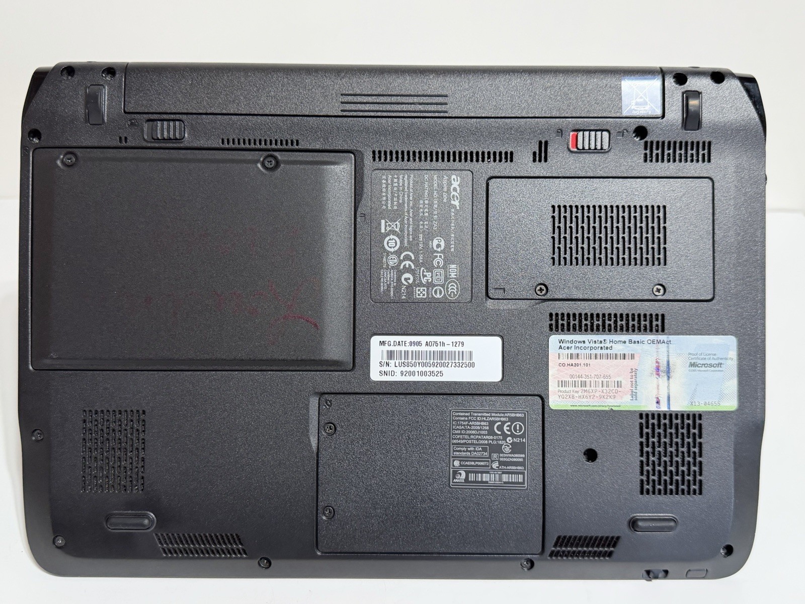 Acer Aspire One Netbook Blue 10.1″ Intel Atom 2GB RAM 80GB HDD Windows 7 Case