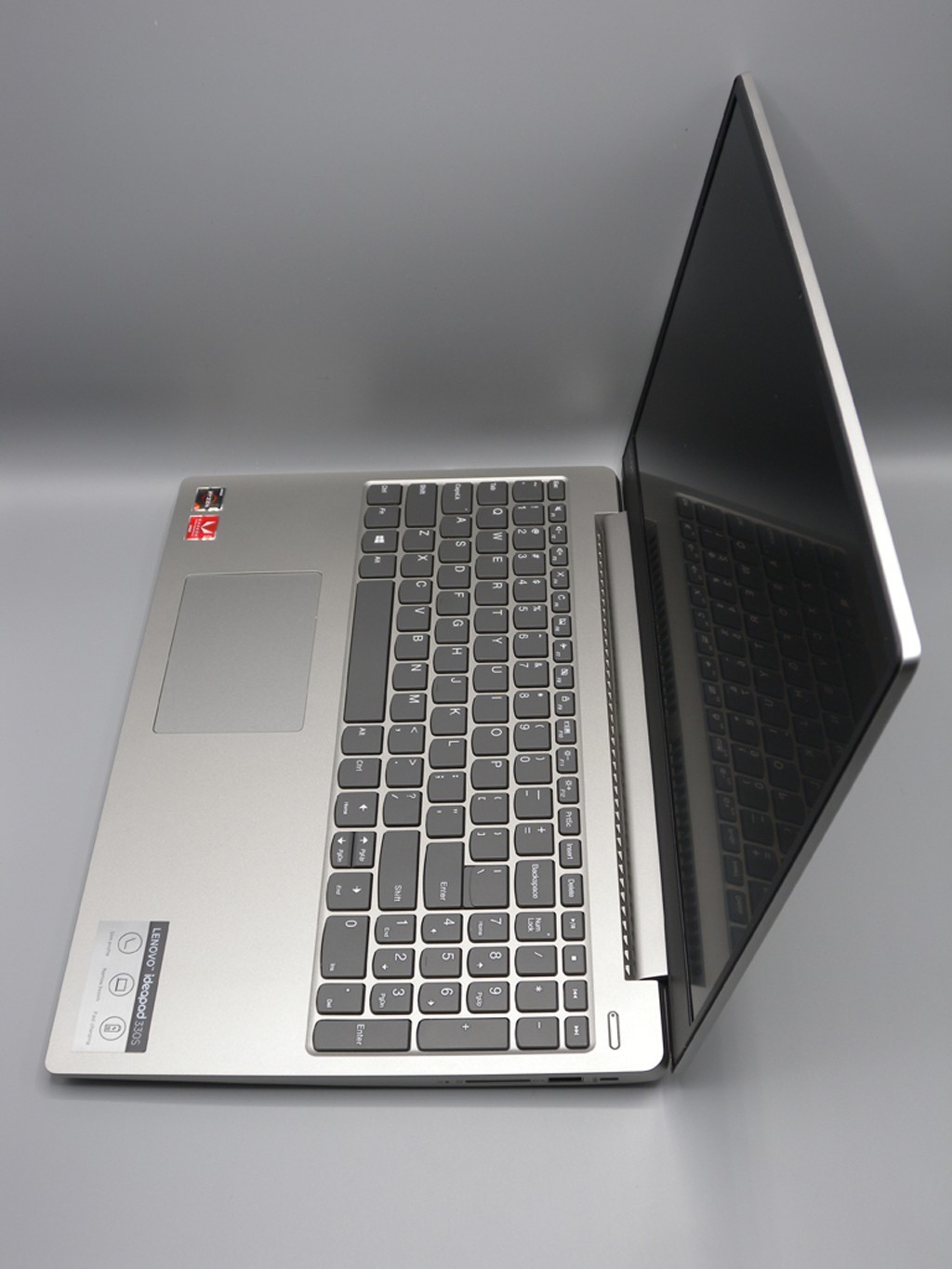 Lenovo Ideapad 330S-15ARR Ryzen 5 2500U 8GB RAM – Not working – For parts
