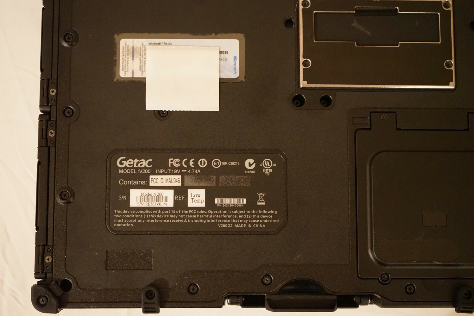 ^ Getac V200-G2 Intel Core i7-3520M @ 2.90GHz 4GB Ram 500GB HD No OS #C1265