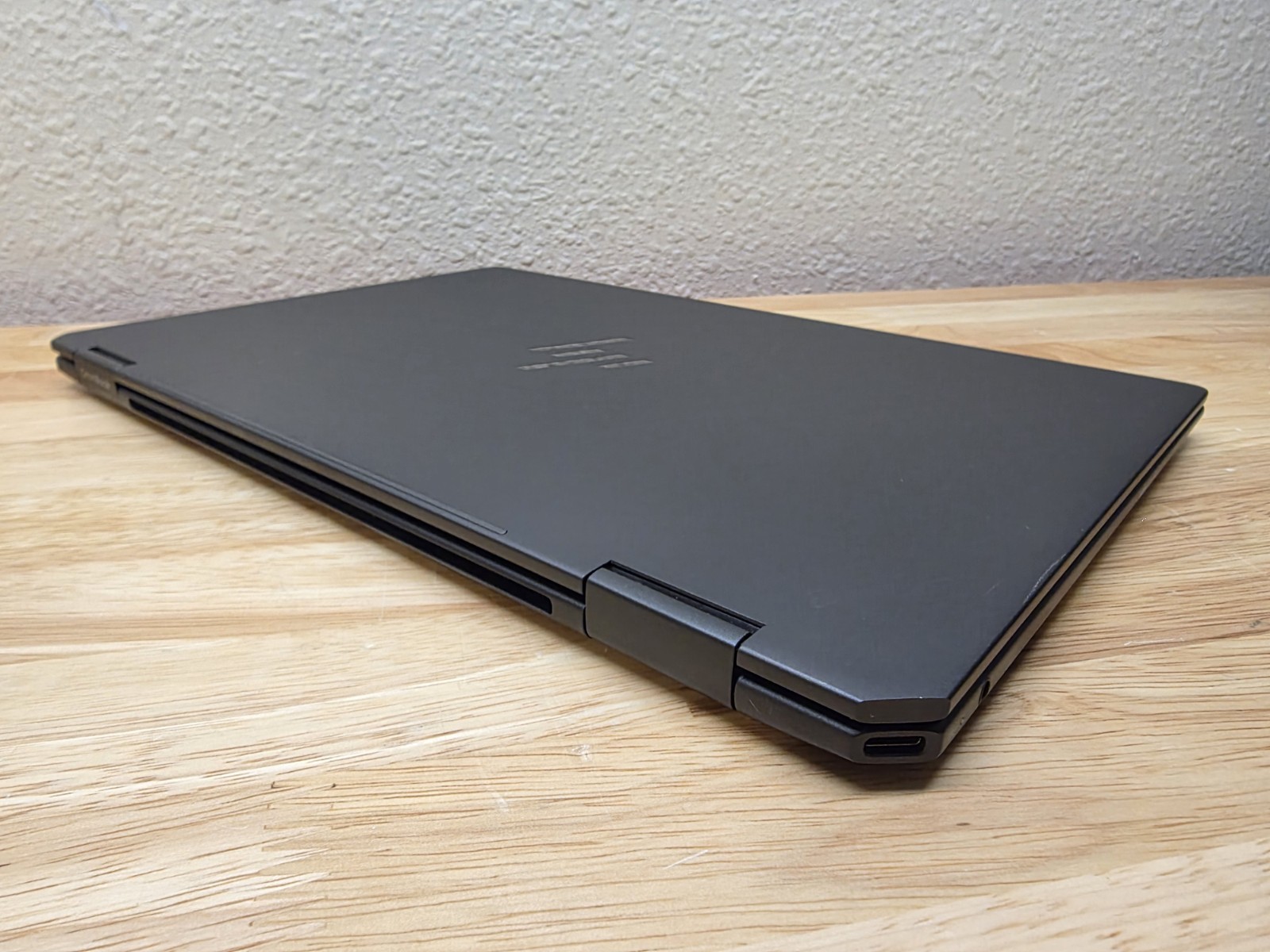 HP OmniBook Ultra Flip 14″ 3K OLED 2-in-1 Copilot+ PC | Core Ultra 7 256V | 16GB