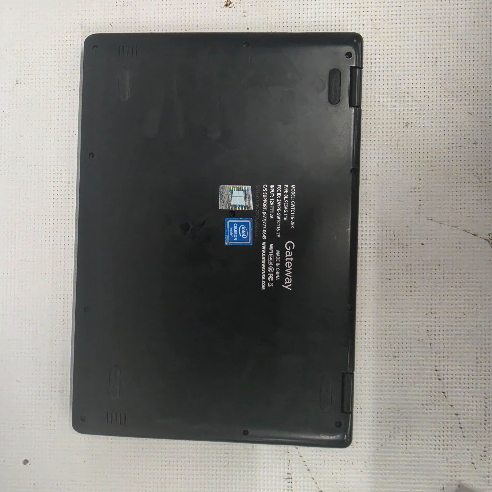 Gateway Laptop 11.6″ Intel Celeron 1.10Ghz 4GB Ram 64GB SSD Win 10 Home (S/Demo)