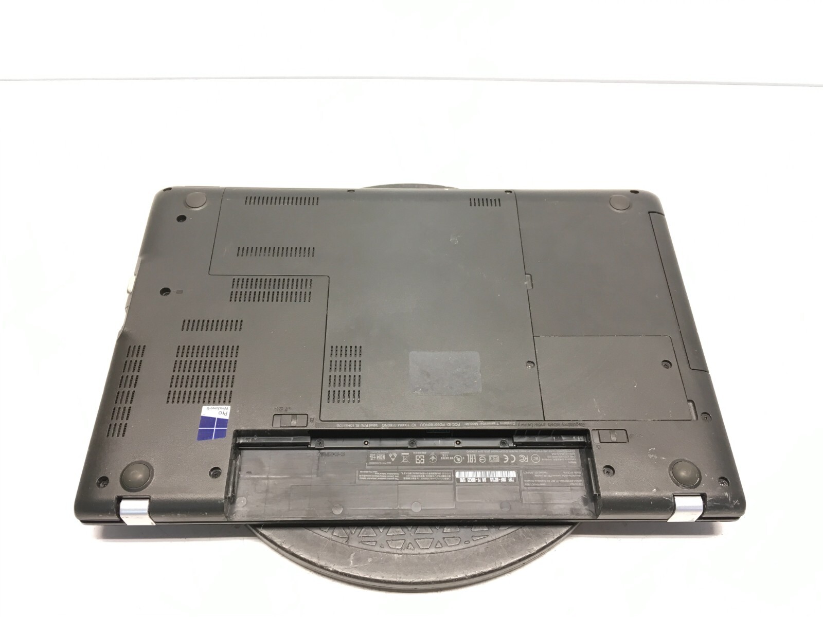 Lenovo ThinkPad E550 Intel i3-4005U 1.7GHz 4 GB NO HDD