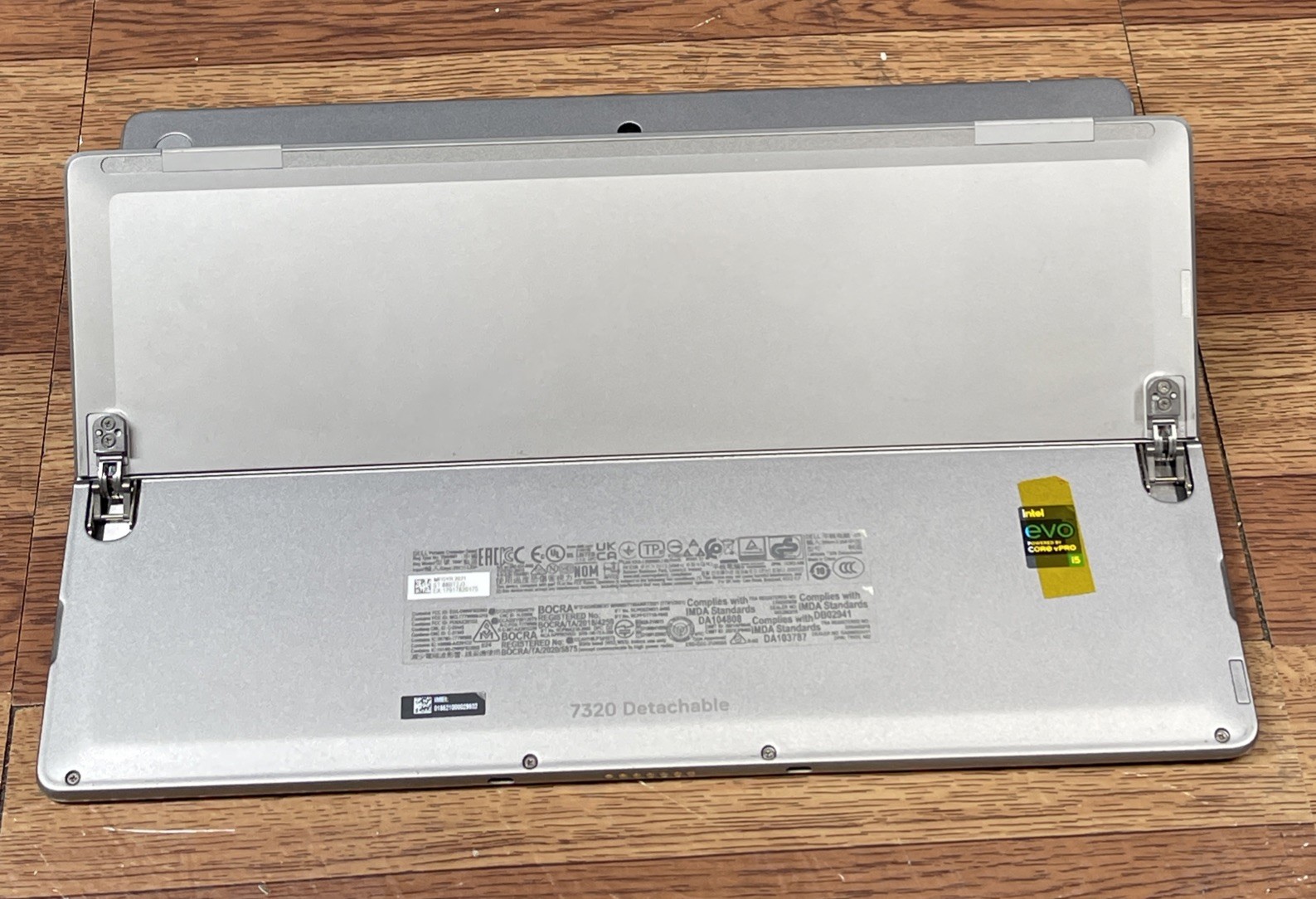 Dell Latitude 7320 Core i5-1140G7 w/IPU 1.10 GHz 16GB RAM 256GB SSD NO OS