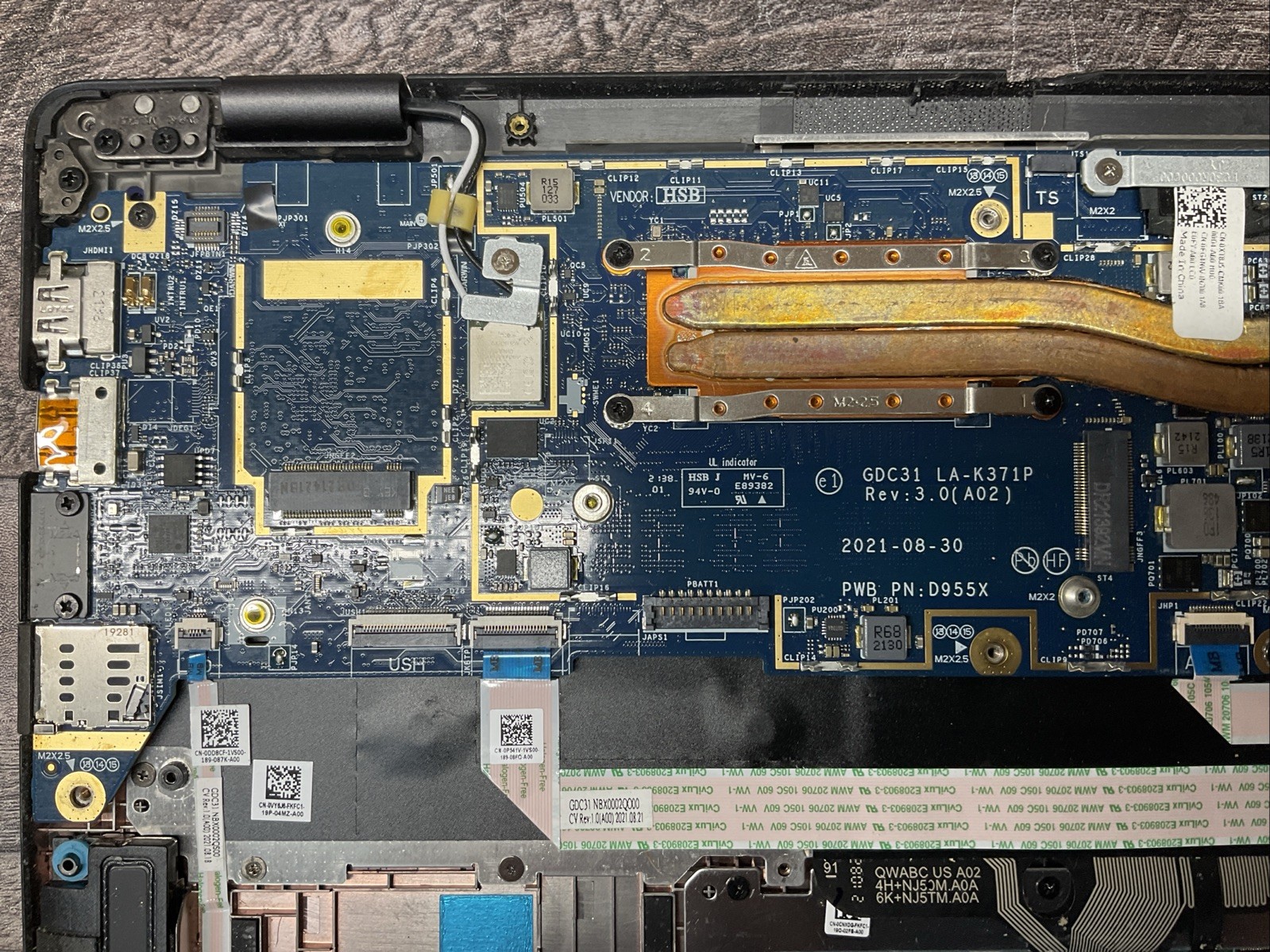 Latitude 7320 / Unknown Processor / Integrated RAM Laptop Notebook PC / T5