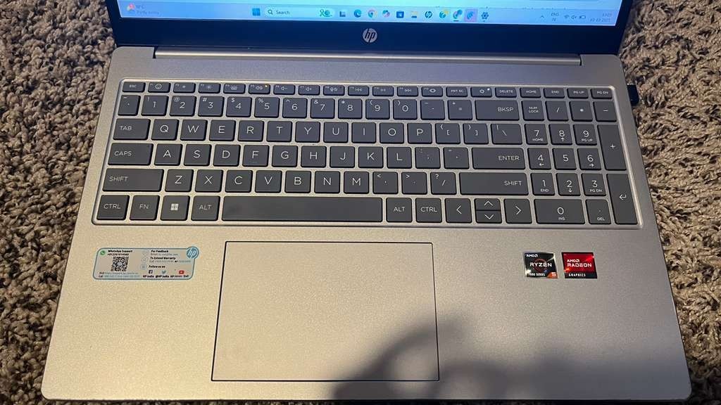 HP Laptop 15-FC0025DX 15.6″ AMD Ryzen 5 7520U 512GB – Silver