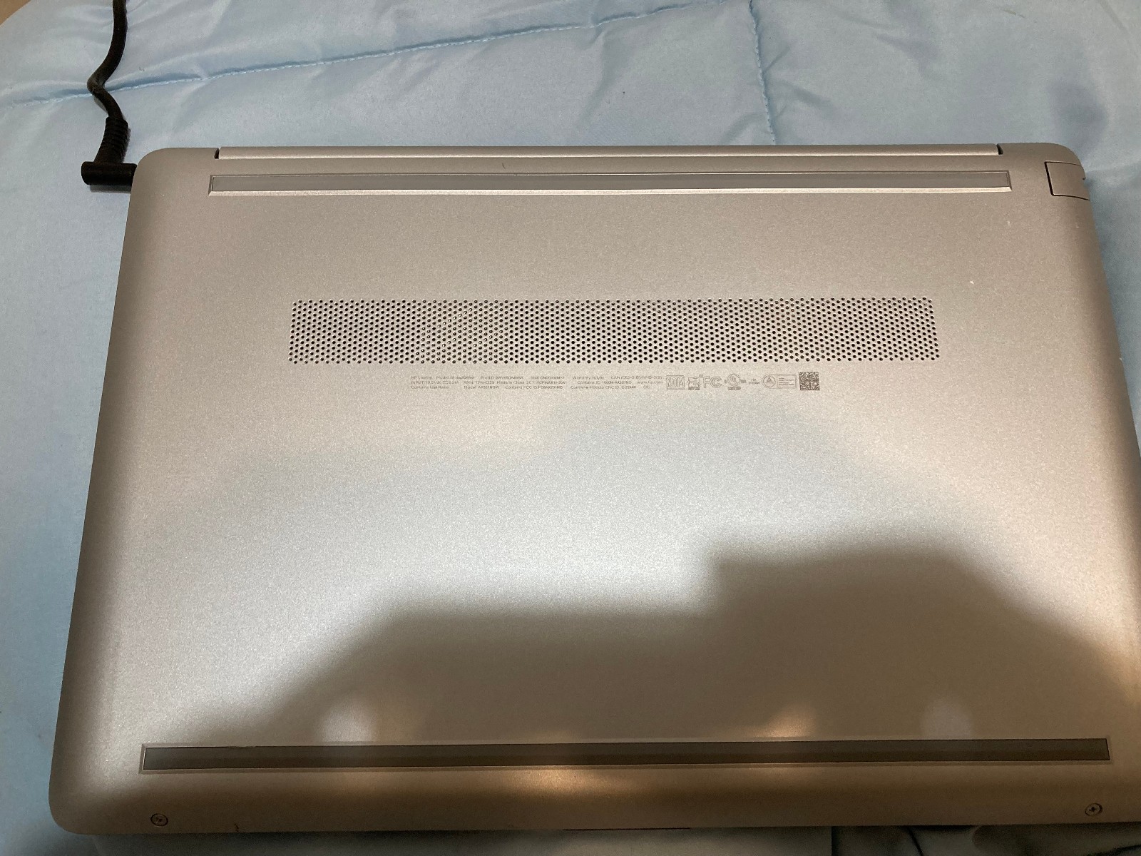 HP 15-dw2065st 15.6″ Pentium Silver / 8gb RAM / 256gb LAPTOP W/ CHARGER