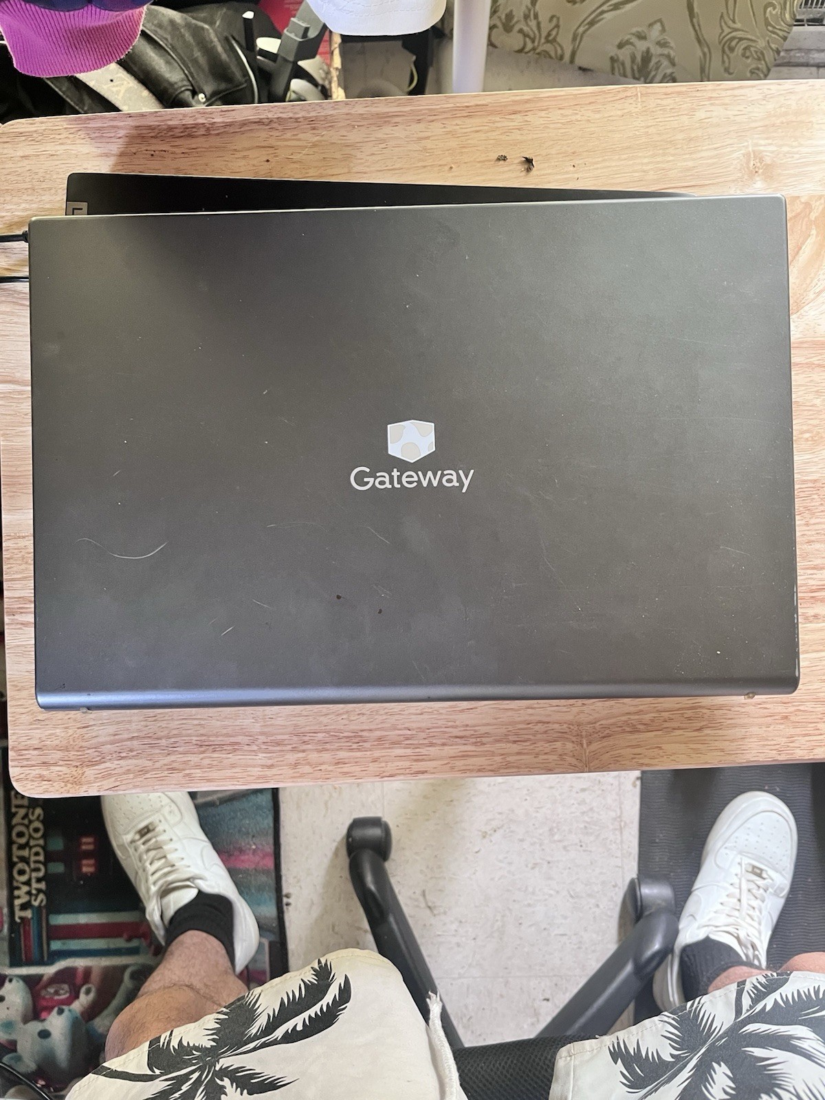 Gateway Laptop 15.6 in ( 128GB SSD)