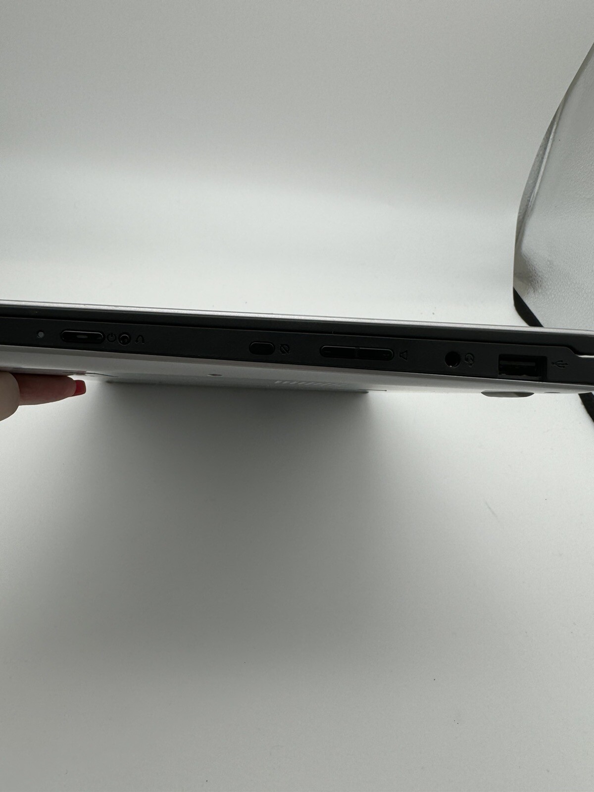 Lenovo Core i3 20V 2.25A S/N: YB04969005 W Charger