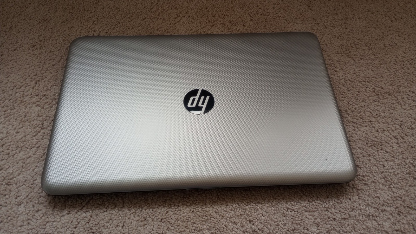 HP 15-af131cl (N0T83UA), AMD A8-7410 PRO, 6GB RAM, NO HDD, UNTESTED, NO CHARGER