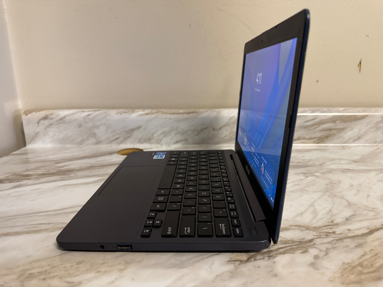 ASUS L203M 11.6″ Laptop Celeron N4000 4GB 64GB Windows 11