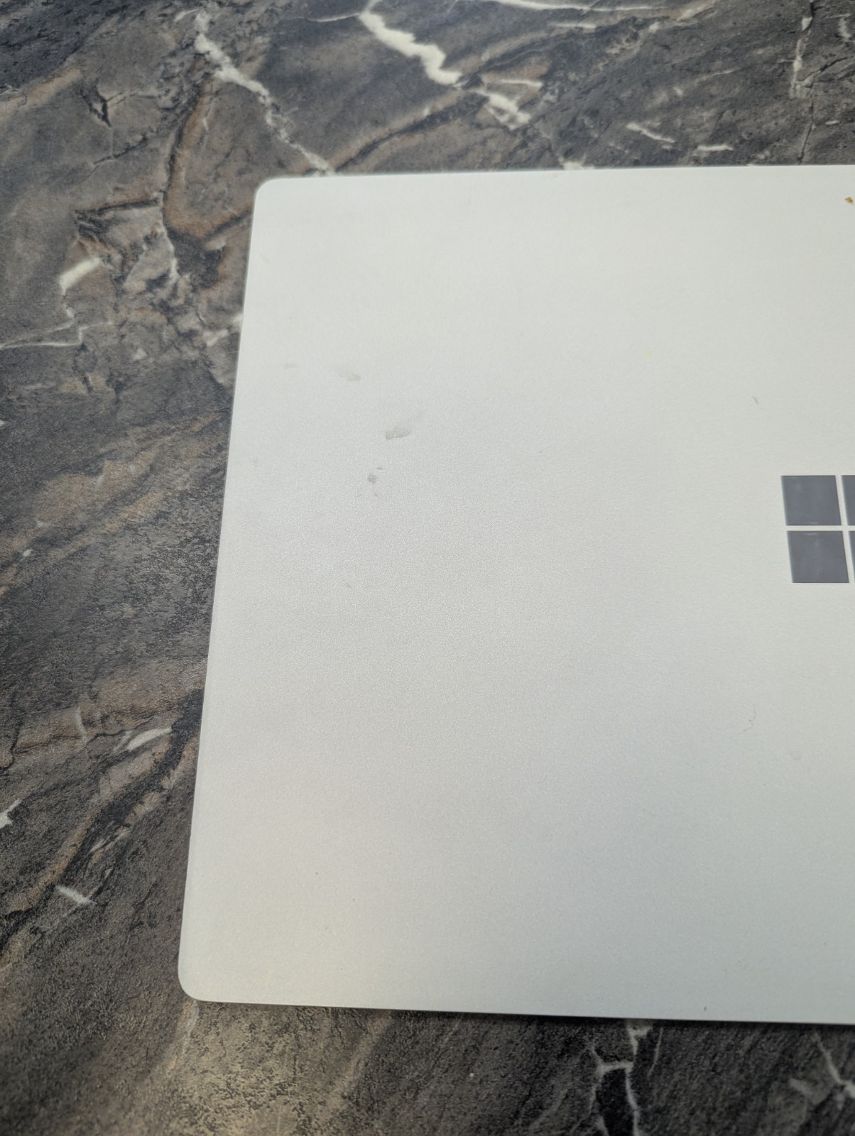 Microsoft Surface 1703 i7-6600U 16GB 512GB Win 10 NO KEYBOARD DAMAGED SHELL