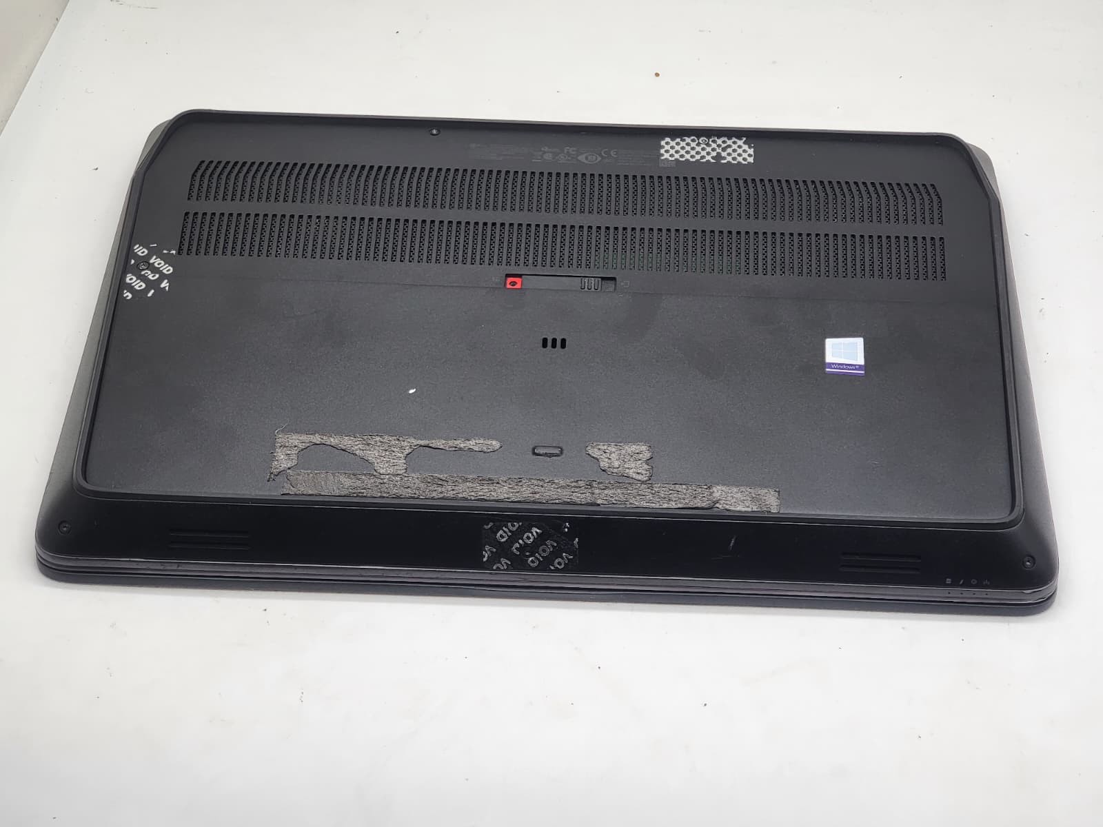 HP ZBook G4 17.3″ 4K CORE i7 FHD 2.8GHz 24GB RAM 4TB SSD WORKSTATION 3YRWRTY
