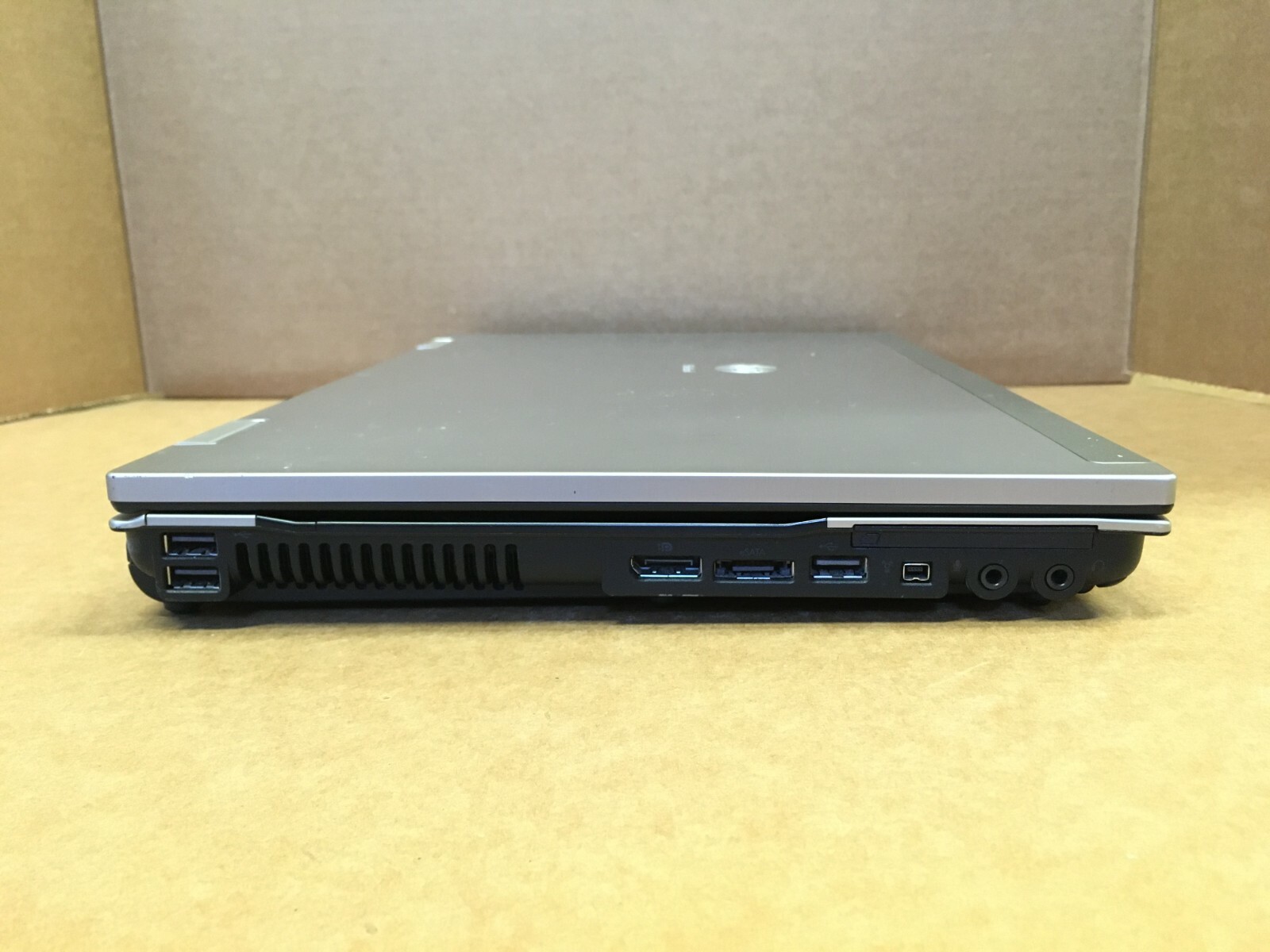 HP EliteBook 8540P Laptop i5 2.67GHz 4GB 256GB SSD 15.6″ LCD NVIDIA WINDOWS 10