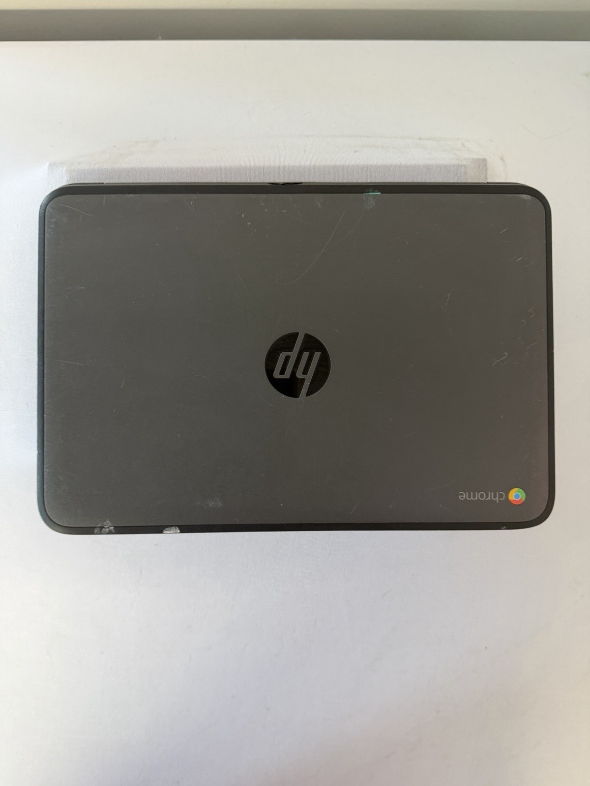HP Chromebook 11 G4 Laptop – Screen Leaks Light – Intel Celeron N2840 – Read Des
