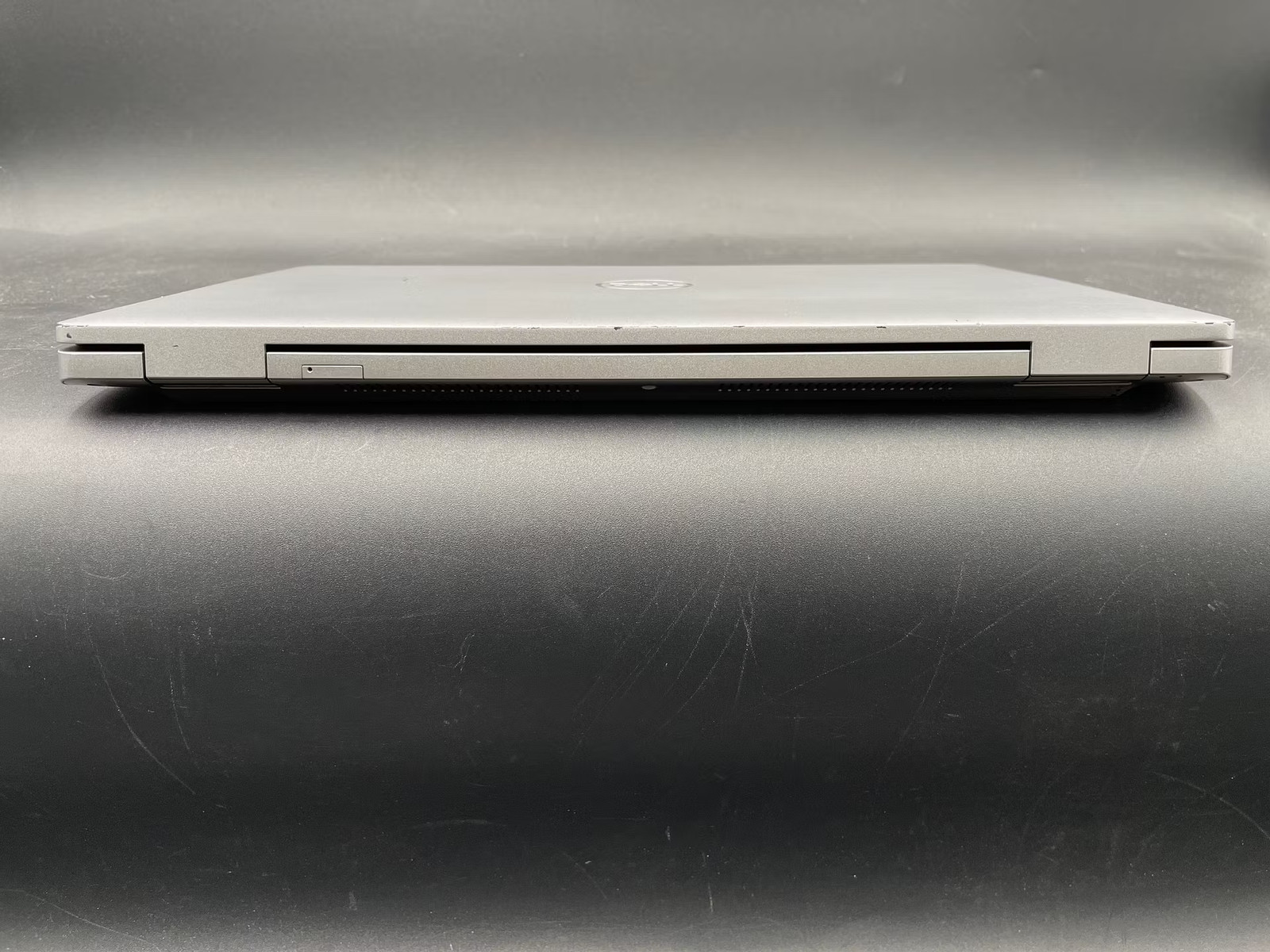 Dell Latitude 5520 Used 15.5″ (i5-1145G7 @ 2.60GHz-8GB-256GB NVMe)