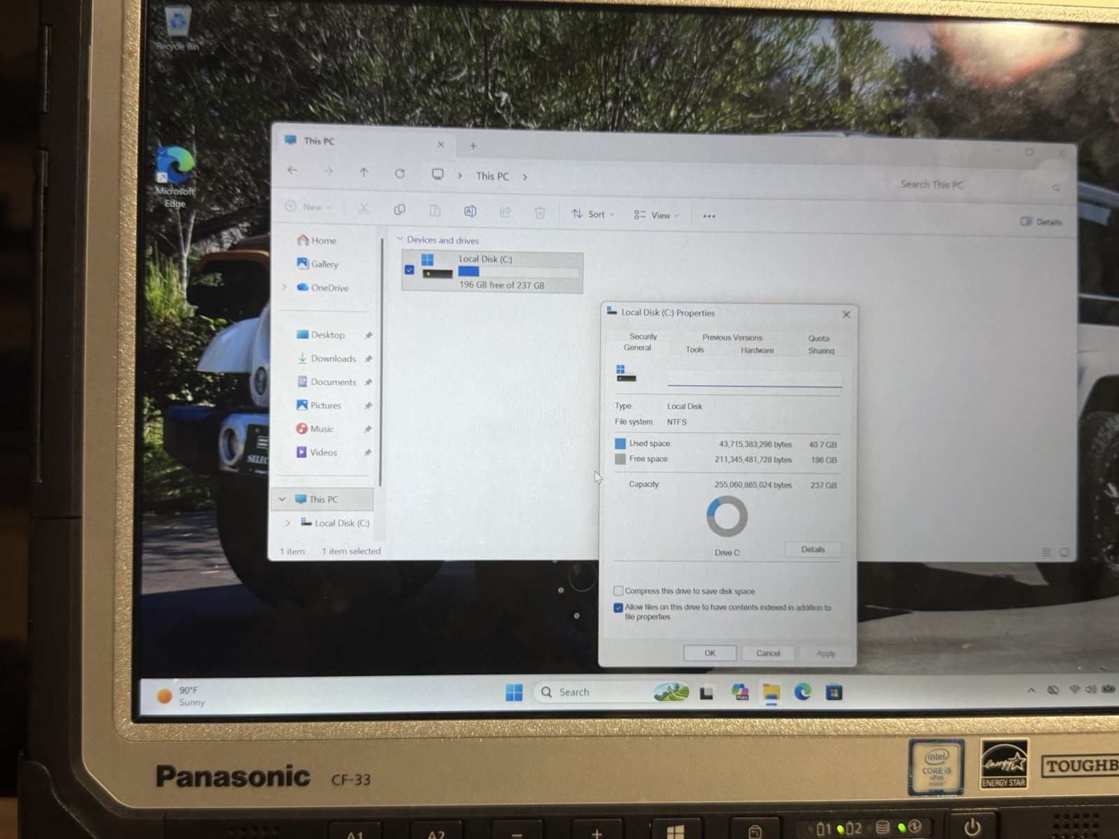 Panasonic ToughBook CF-33 i5-6300U 8GB Ram 256 SSD Win11 Pro. Touchscreen