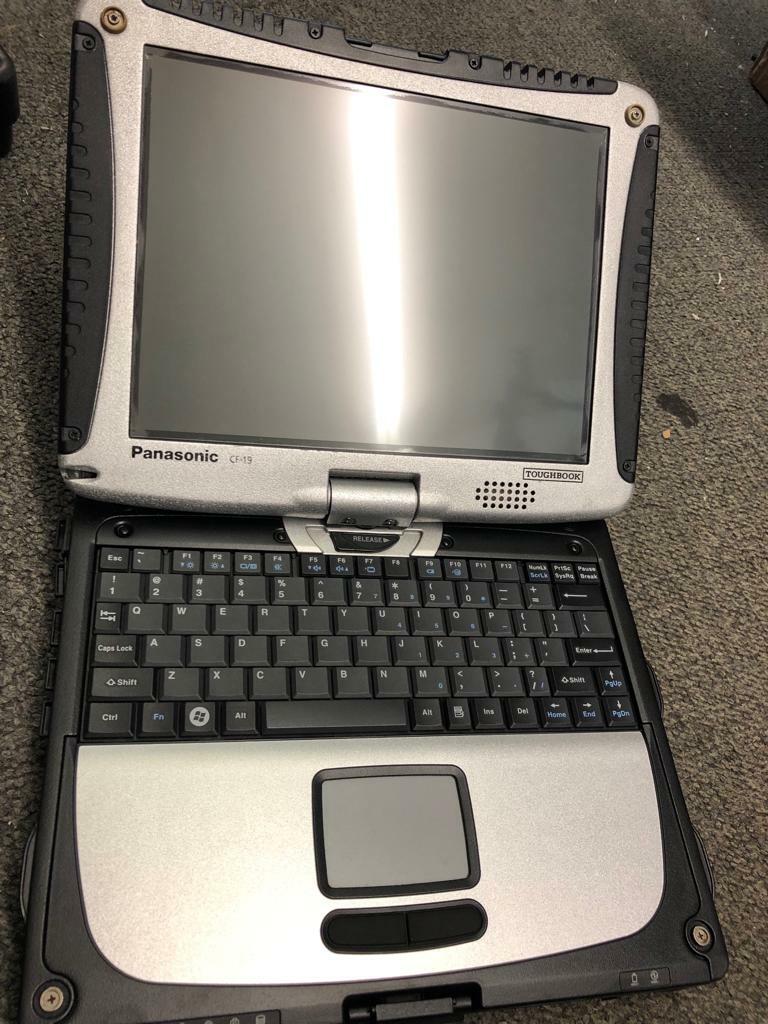 Panasonic Toughbook CF-19 / 128GB SSD 4GB RAM WIN 10 Pro/ NO TOUCH SCREEN/WAR