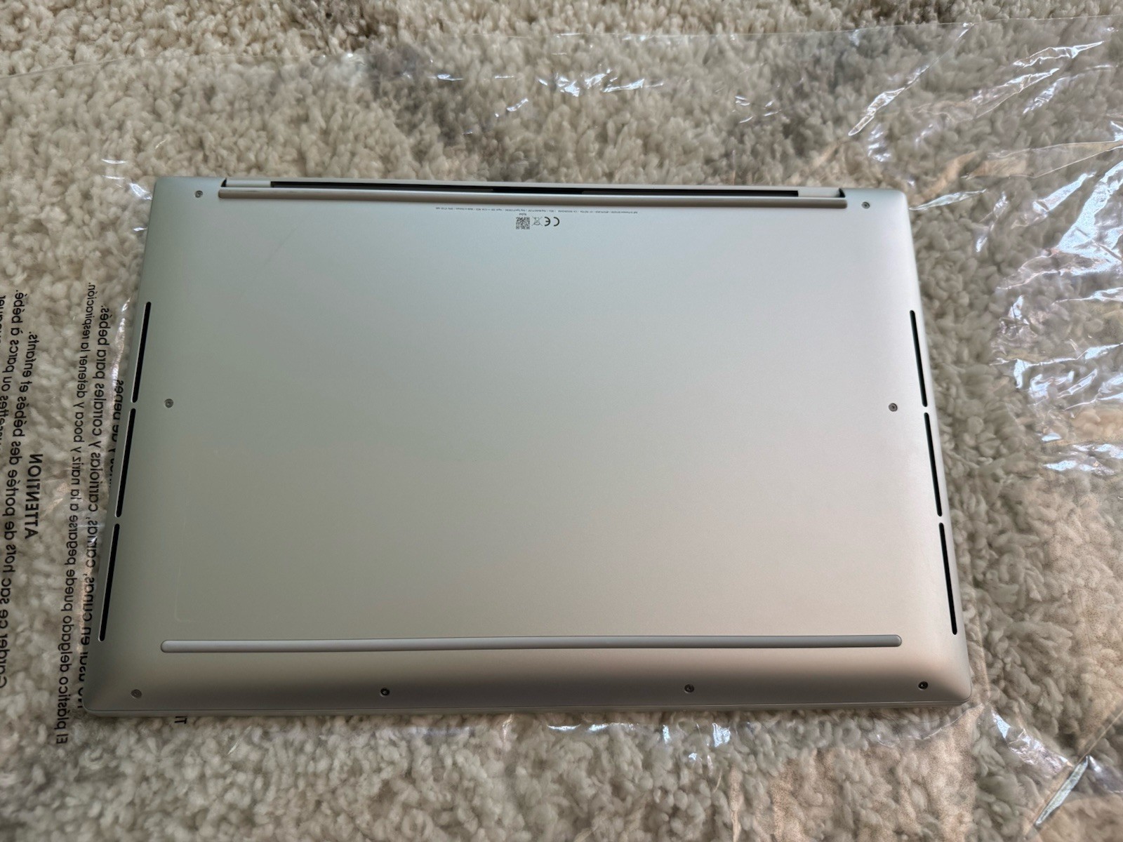 Dell 16 (XPS 16) Premium, 4K OLED Touch, Ultra 7 255H 32GB 1TB RTX 5050