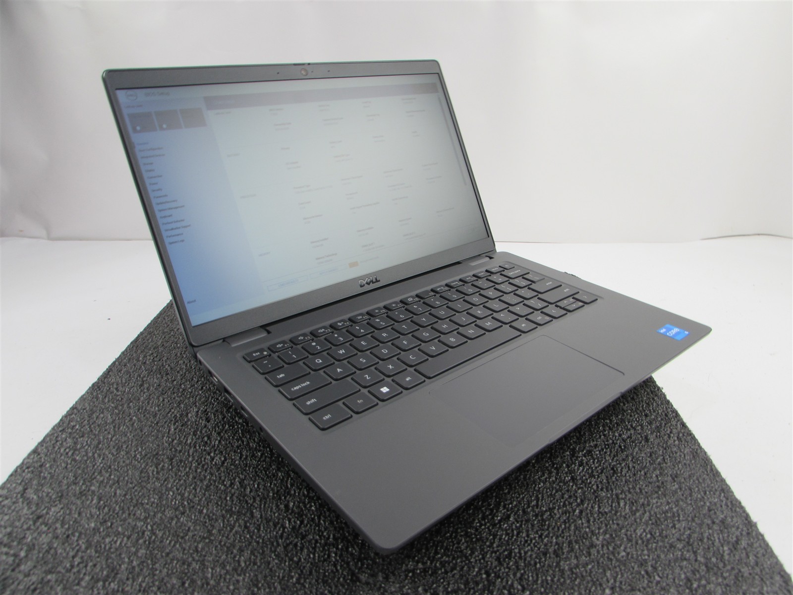 DELL LATITUDE 3440 1366X768 14″ CORE I5-1335U 256GB SSD 16GB RAM NO O.S