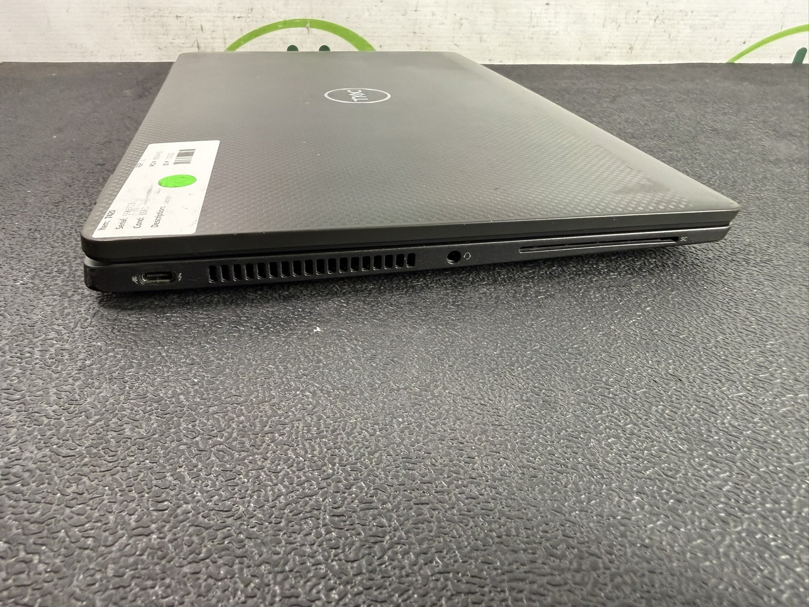 Dell Latitude 7420 14″ i7-1185G7 3.00GHz 16GB DDR4 256GB SSD – READ