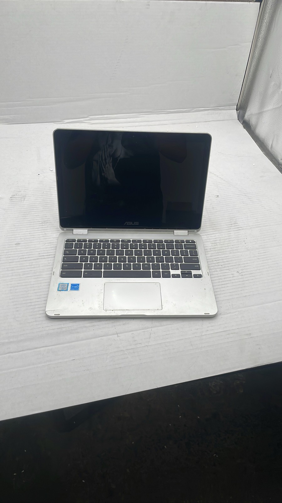 ASUS Chromebook Flip C302C Intel Core M3 12.5″ Laptop FOR PARTS OR REPAIR ONLY