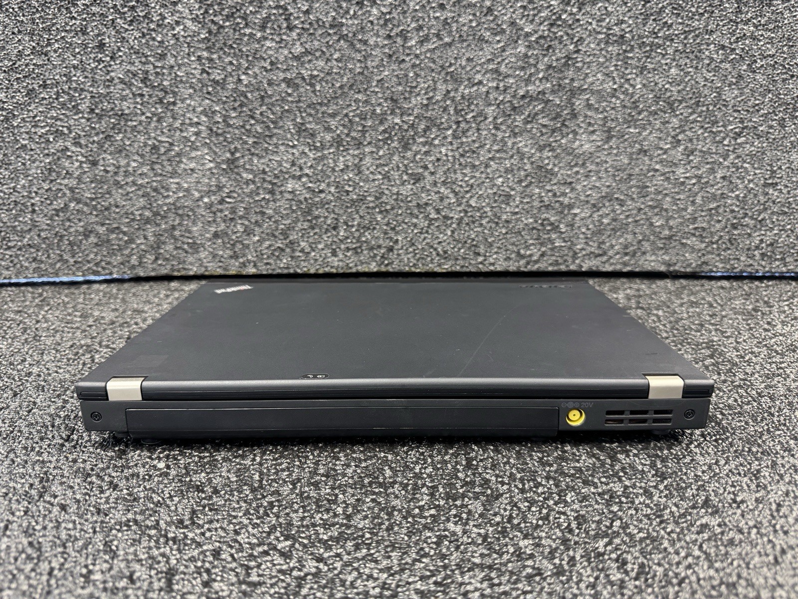 Lenovo Thinkpad X230 i5 4GB RAM 500HD/ Windows 10/W/CHARGER/ BAD BATTERY!!