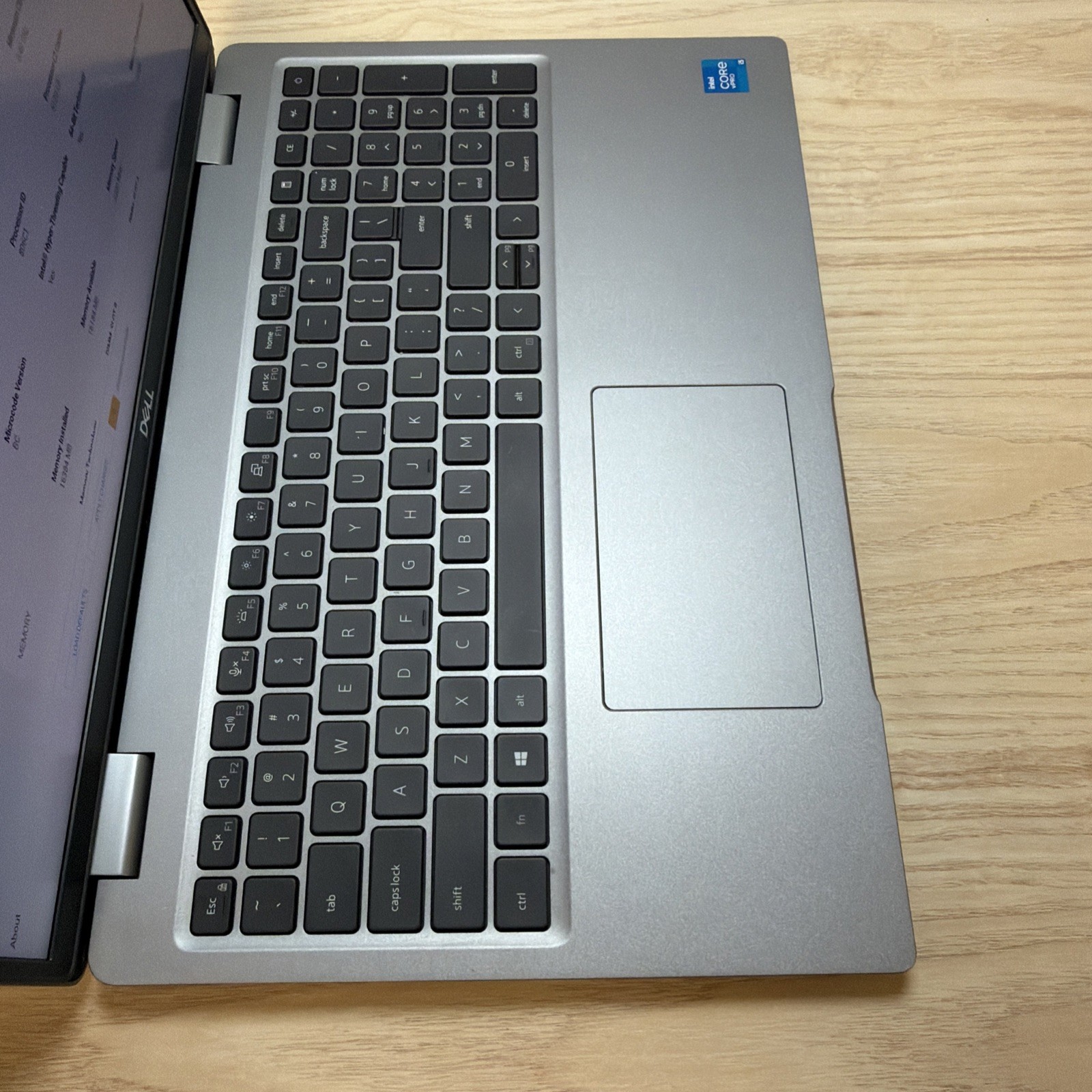 Dell Latitude 5520 i5-1145G7 16GB 512GB SSD 15″ FHD Win11