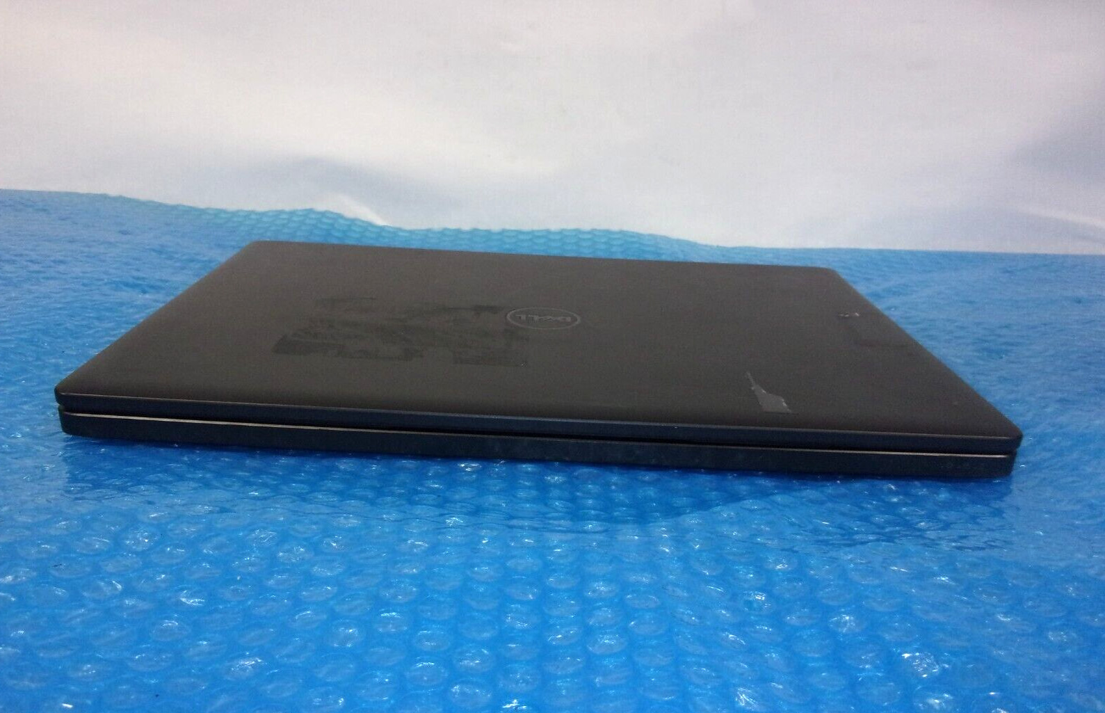 Dell Latitude 3470 14″ Intel Core i5-6200U 2.30GHz 8GB RAM 256GB SSD Win 10 Pro
