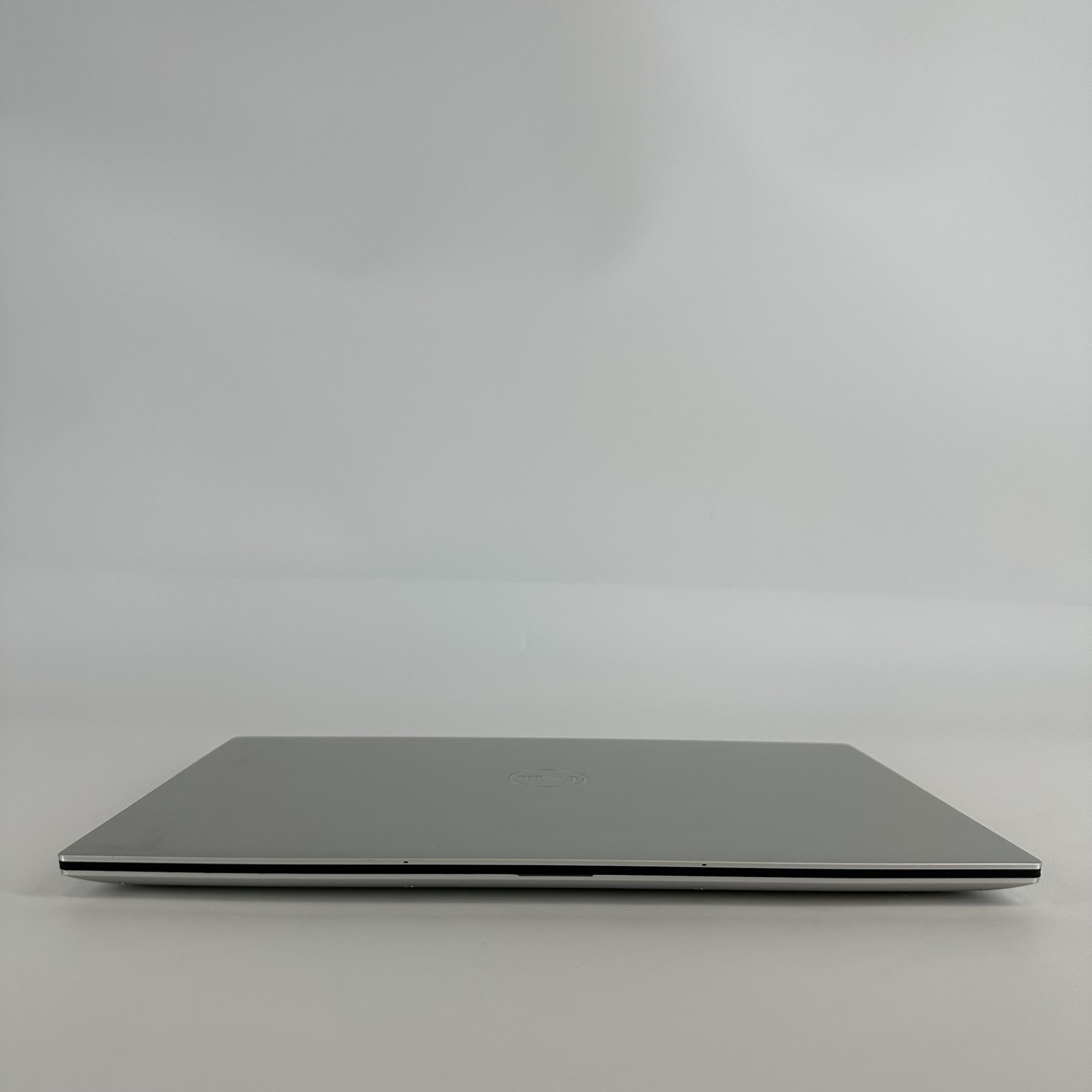 Dell XPS 15 9530 FHD+ 2.4 GHz i7-13620H 32GB 1TB SSD Intel Arc A370M Very Good