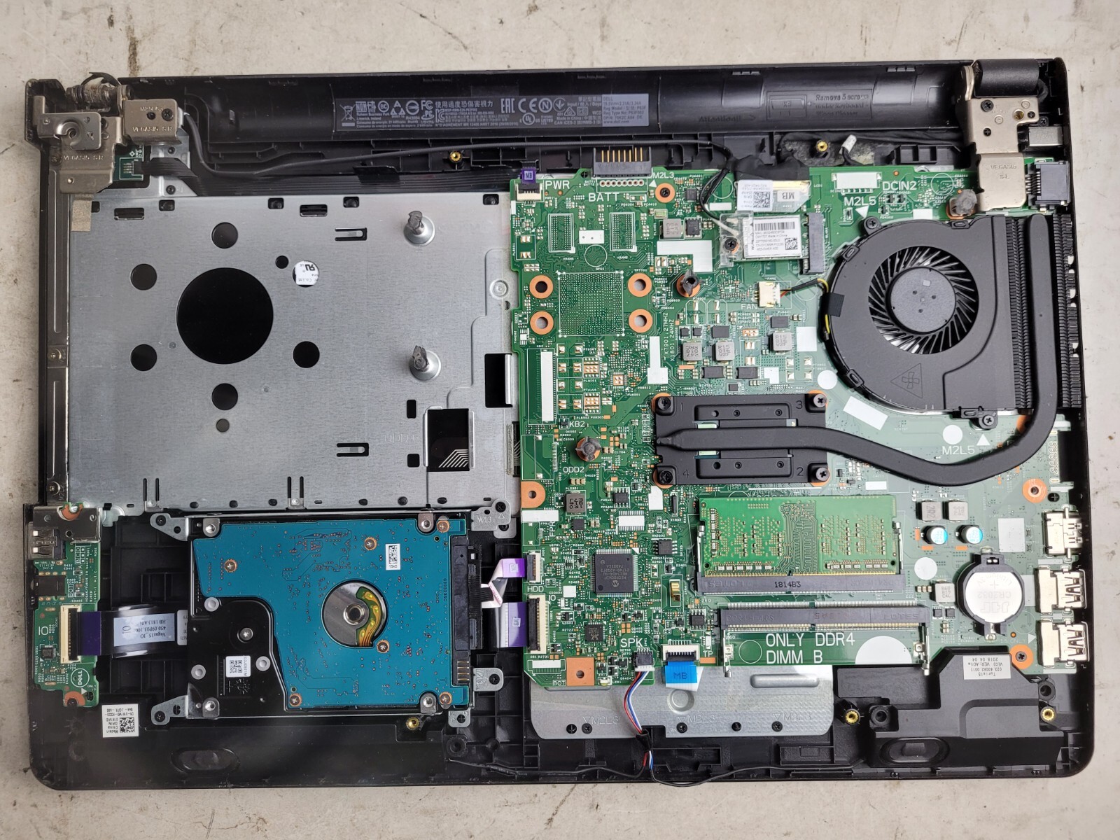 Dell Inspiron 15-3567 w/i3-7130U, 4GB RAM, 1TB HDD, 15.6″ Laptop for Parts #1828