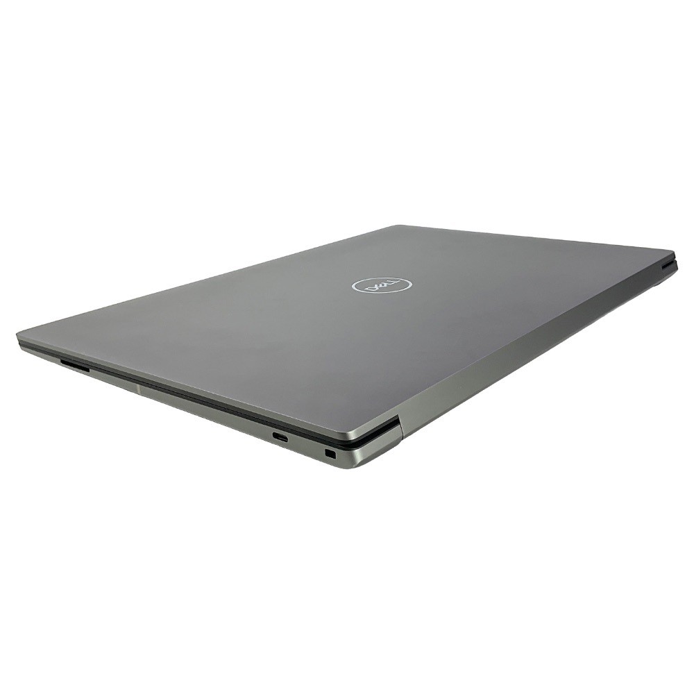 Dell Precision 5690 16″ Mobile Workstation, Win11 Pro,16GB RAM, 256GB SSD Laptop