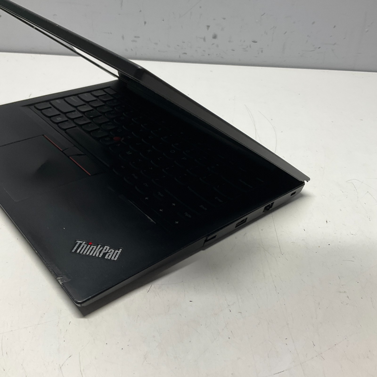 Lenovo Thinkpad E495 Ryzen 7 3700U 2.3Ghz Laptop FOR PARTS ONLY NO POWER AS IS