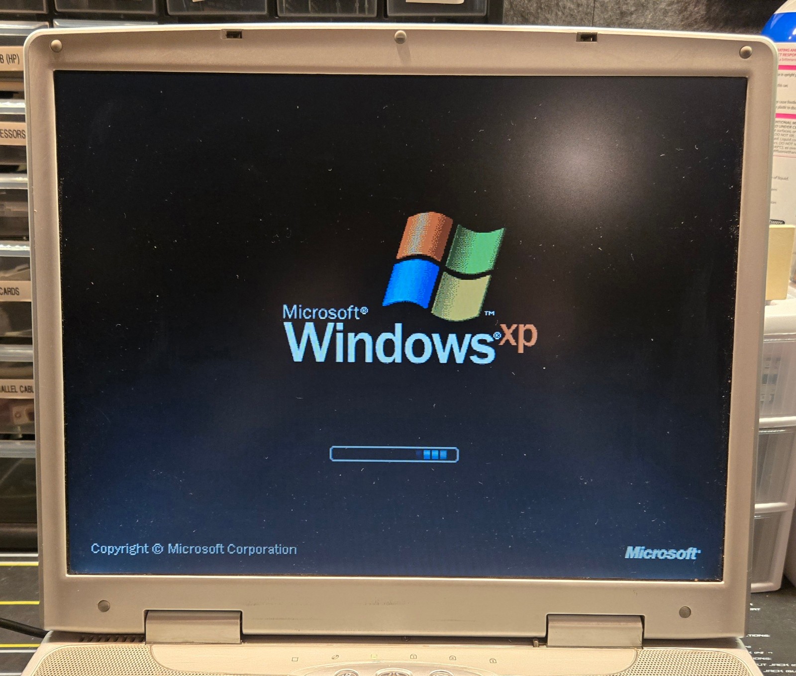 Vintage Nobilis Green731 (Intel Pentium 4 @ 1.80 GHz, 768 MB RAM, WinXP Home)