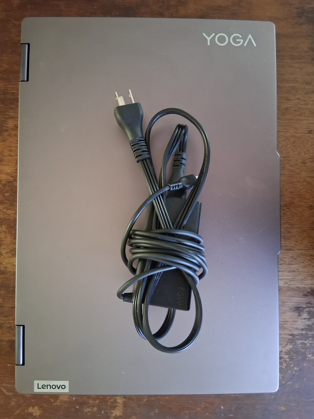 Lenovo Yoga 7 2-in-1 16IML9 16″ 16GB 512GB HD (1.3GHz Intel Core 5) Laptop, Gray
