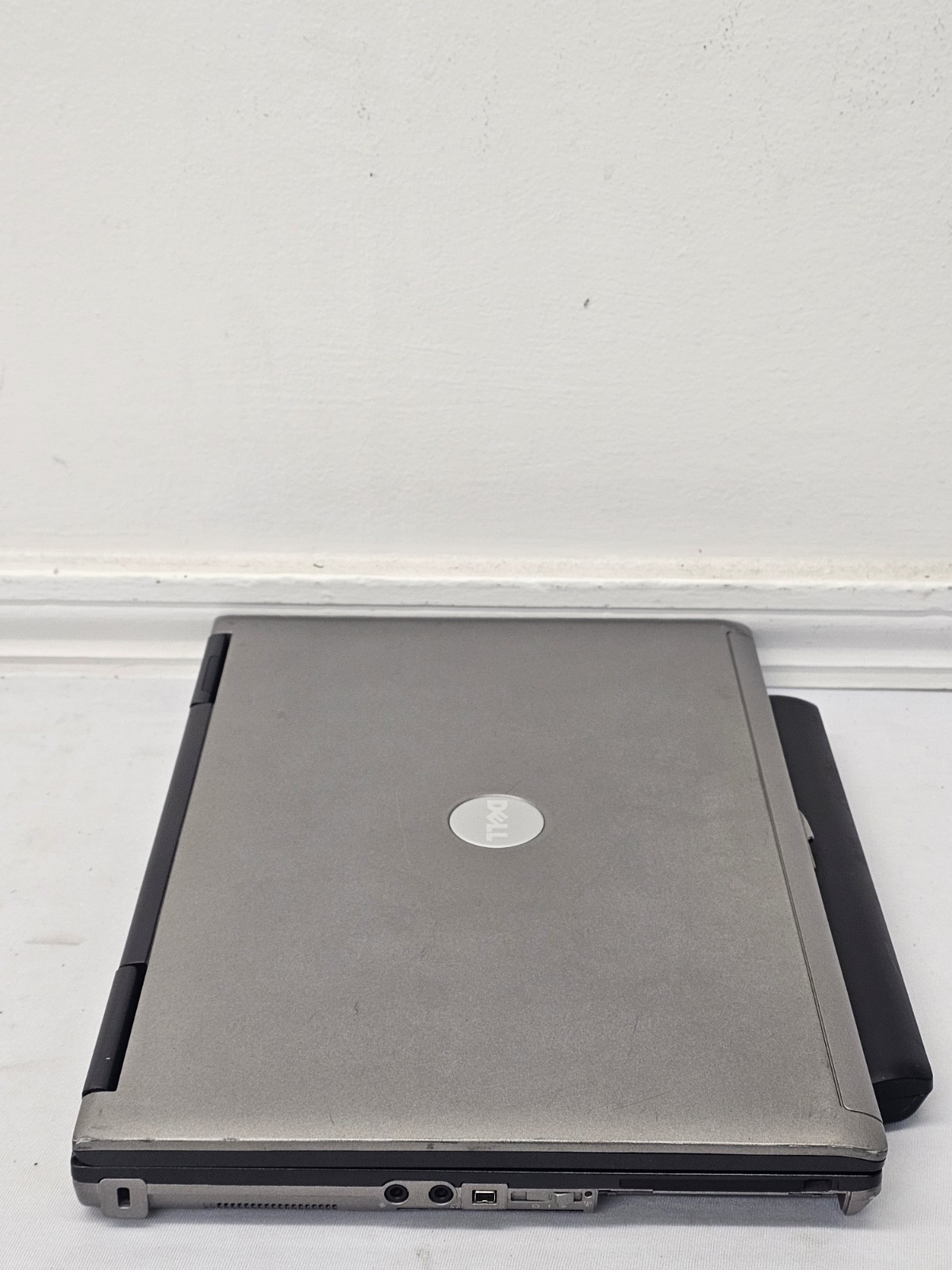 Dell Latitude D630 Laptop – Intel Duo 06FD – Parts/Repair – Read Description