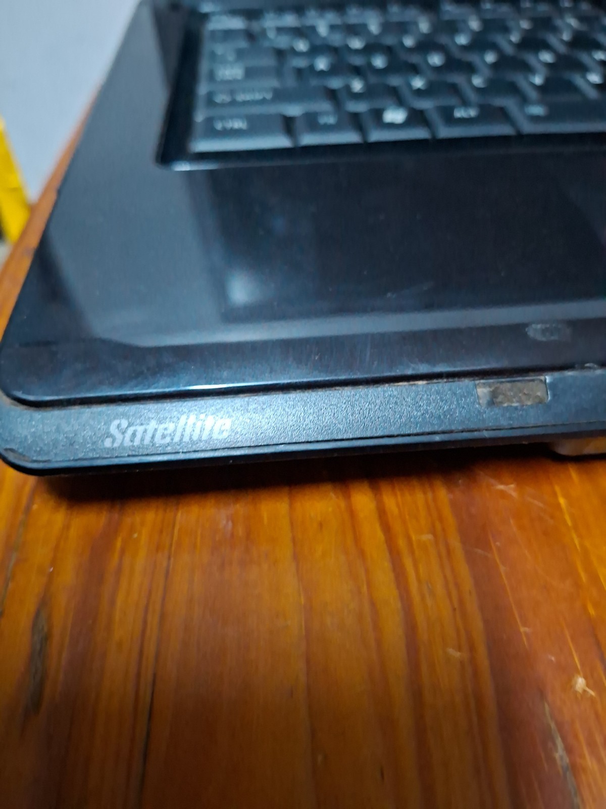 Toshiba Satellite Pro L300-EZ1525 Intel Core 2 Duo T6670 2.2GHz 3 GB NO HDD
