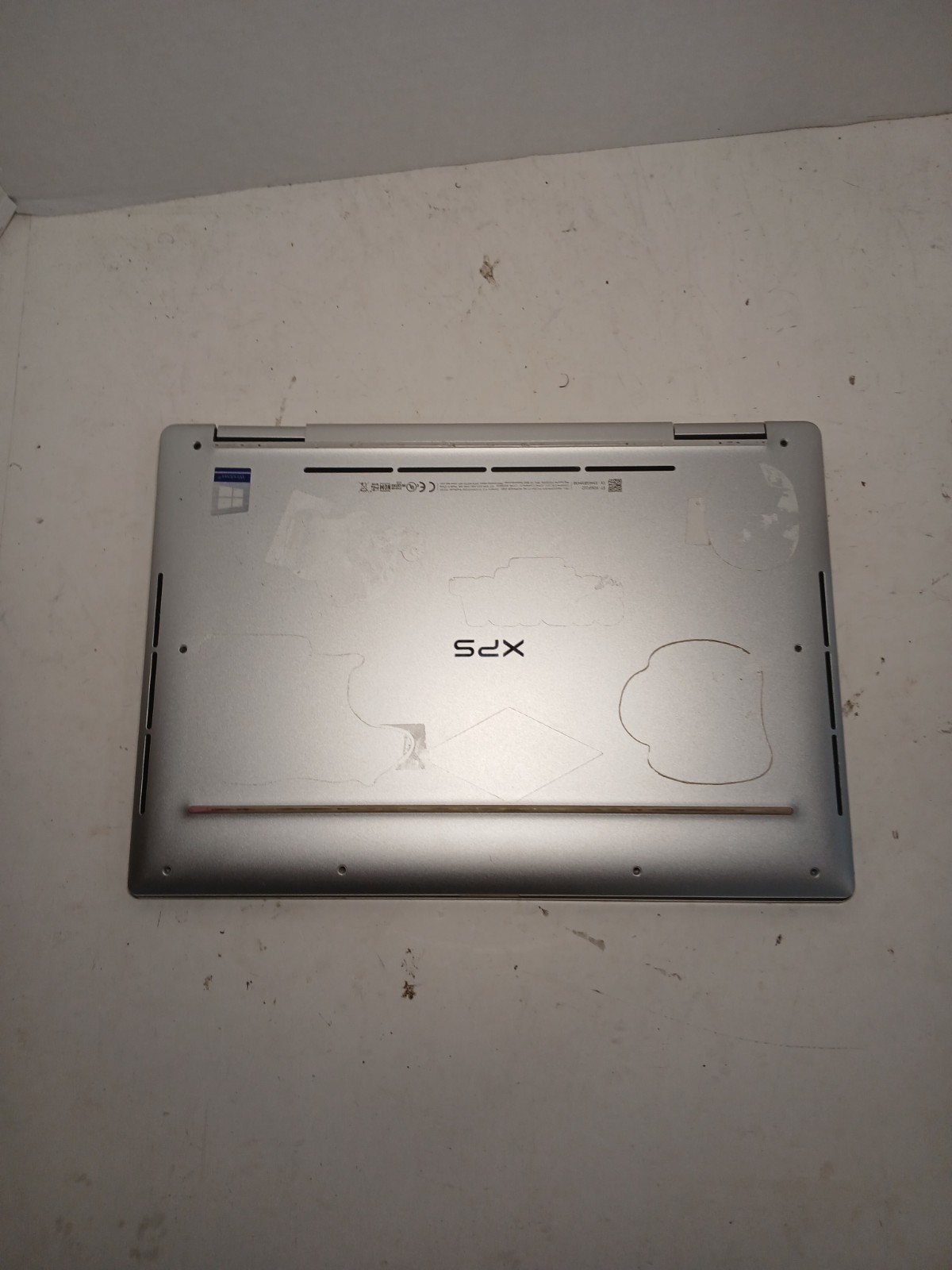 Dell XPS 13 7390 2 in 1 13.3″ i7-1065G7 16GB RAM NO OS/SSD. *READ* #97