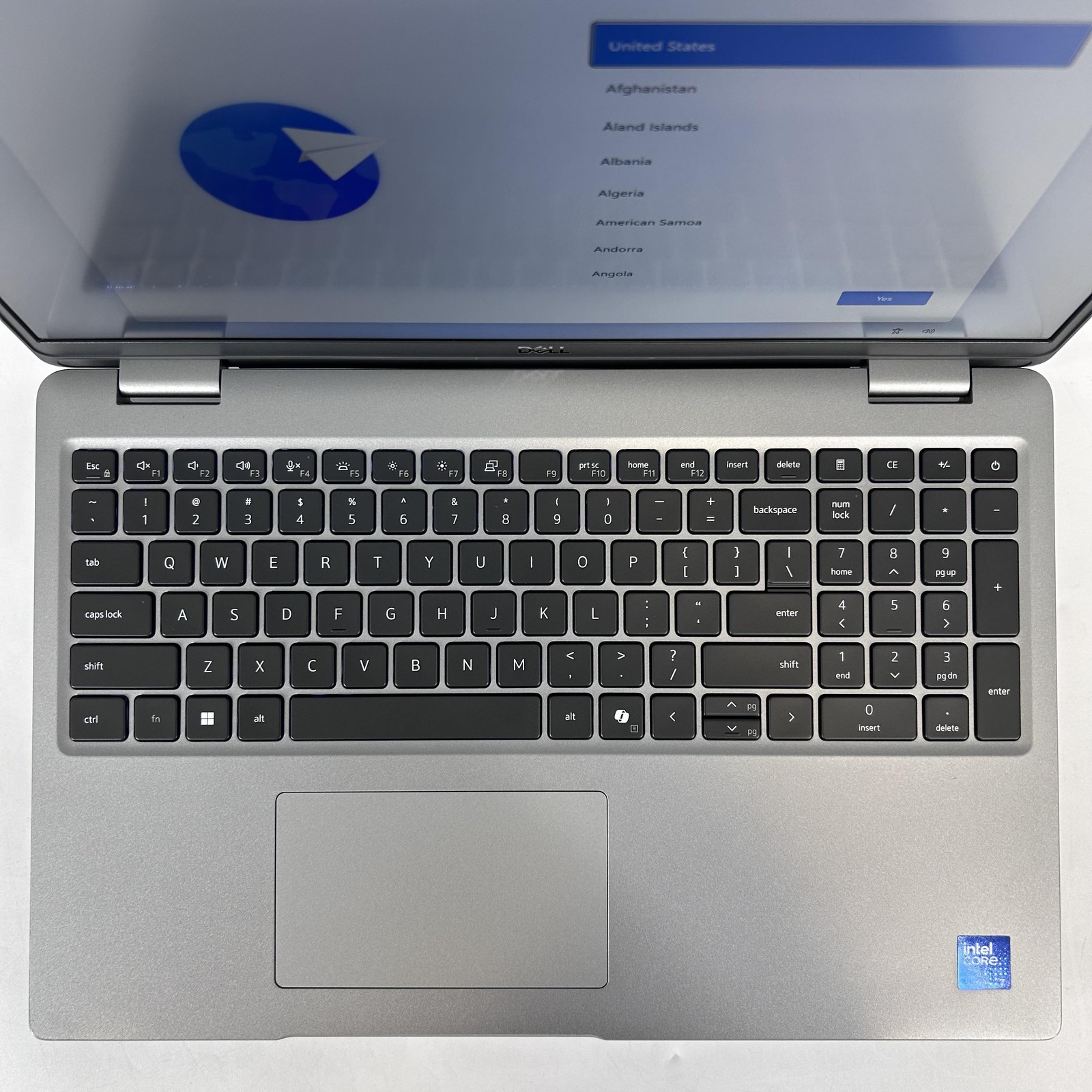 Dell Precision 3590 15 FHD 1.4 GHz Ultra 7 155H 32GB 1TB SSD NVIDIA RTX 500 Ada