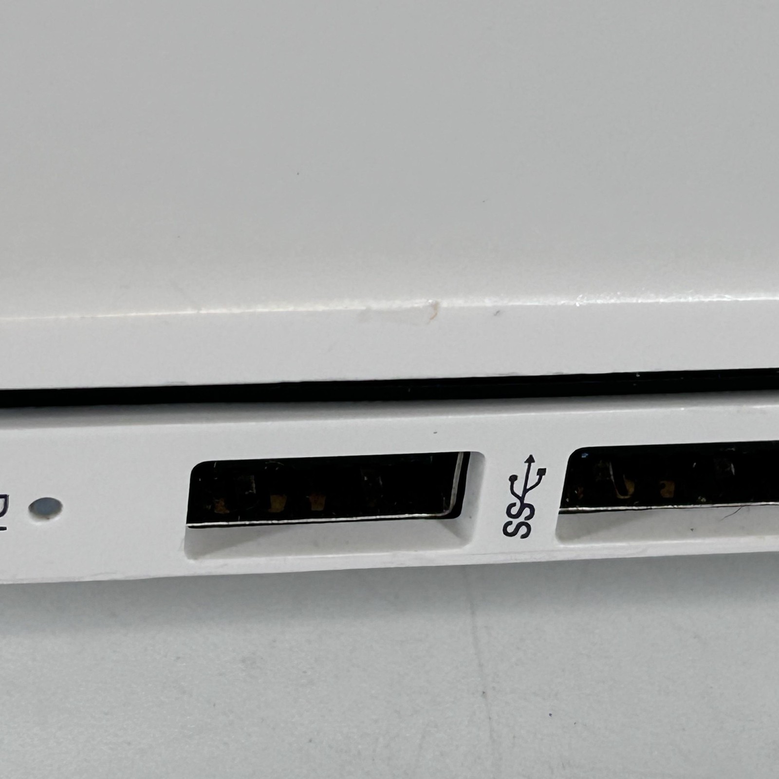 HP Notebook 15 White HD i5-1035G1 1.00GHz 12GB RAM 256GB SSD Excellent