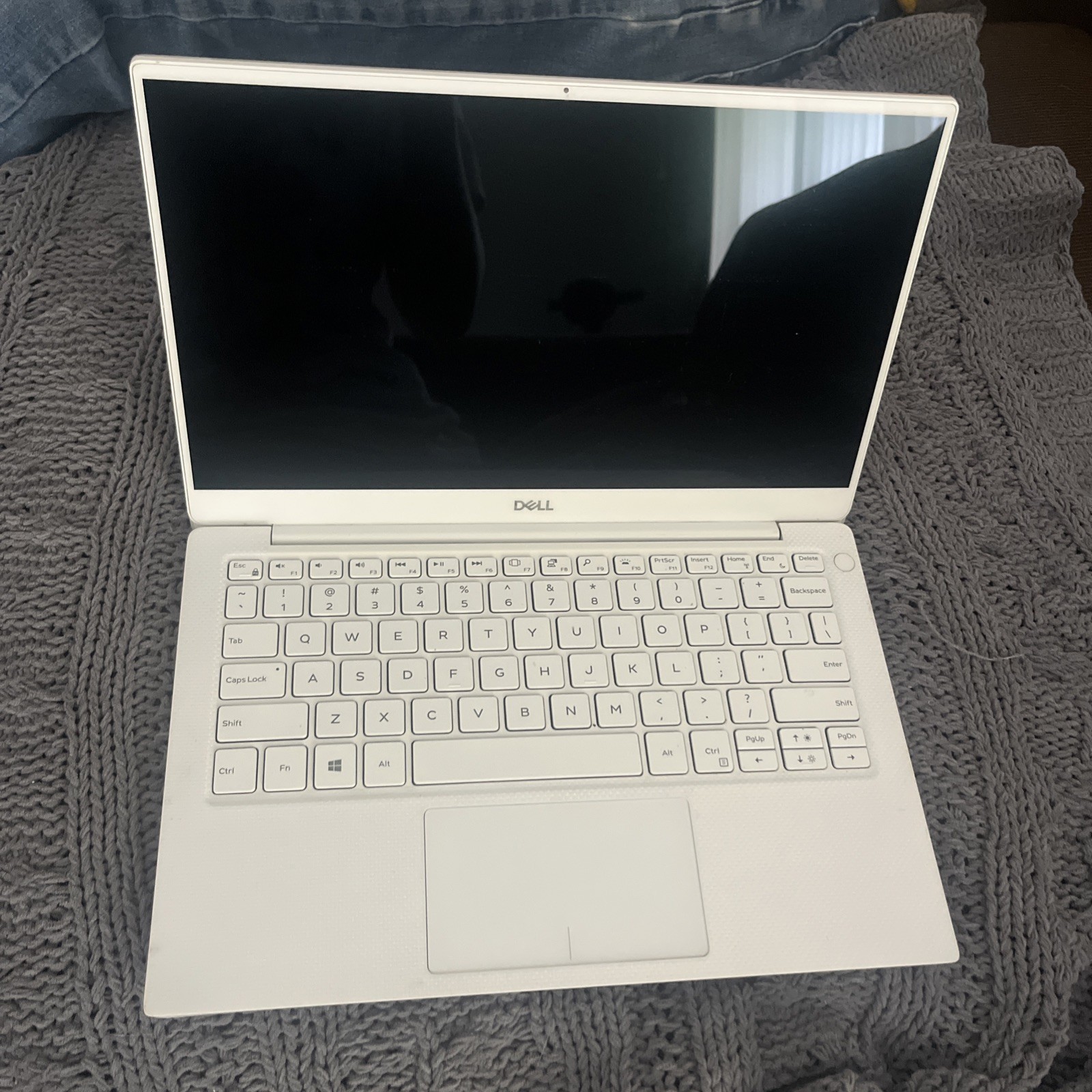Dell XPS 13 Intel Core i7 1.8Ghz 16GB RAM 512GB SSD Platinum Silver