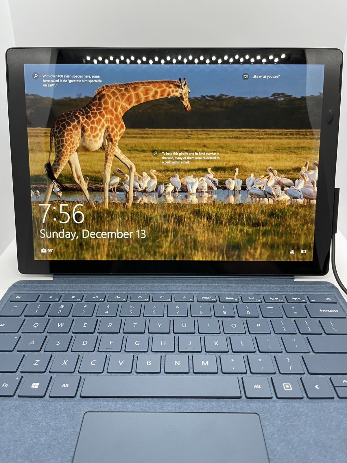 Microsoft Surface Pro 6 i7 Core,16GB, 512GB All-one, Stylus, Dock, HDMI, Keypad