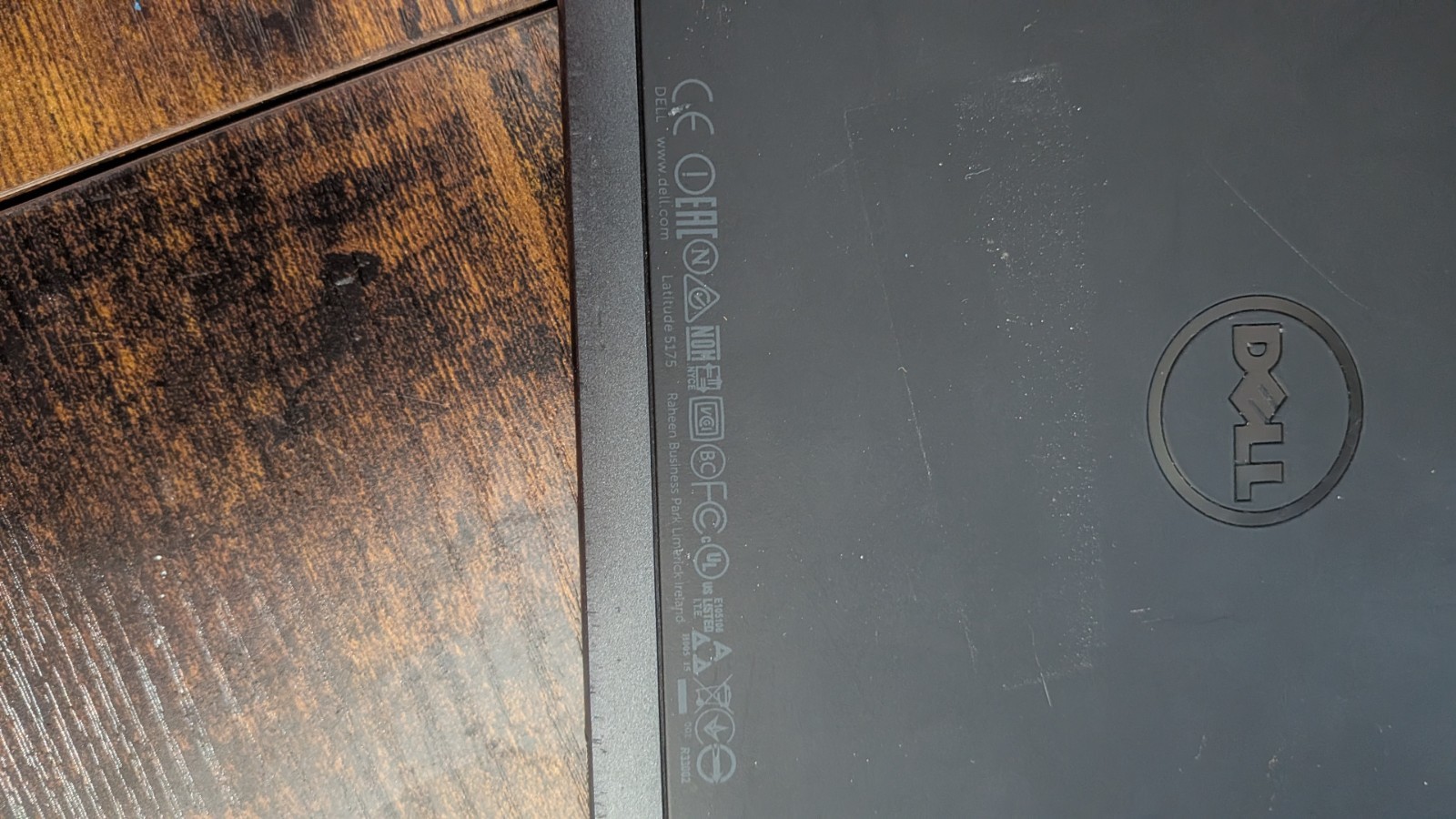 Dell Latitude 5175 2-in-1 PC Tablet Intel Core m5 vPro