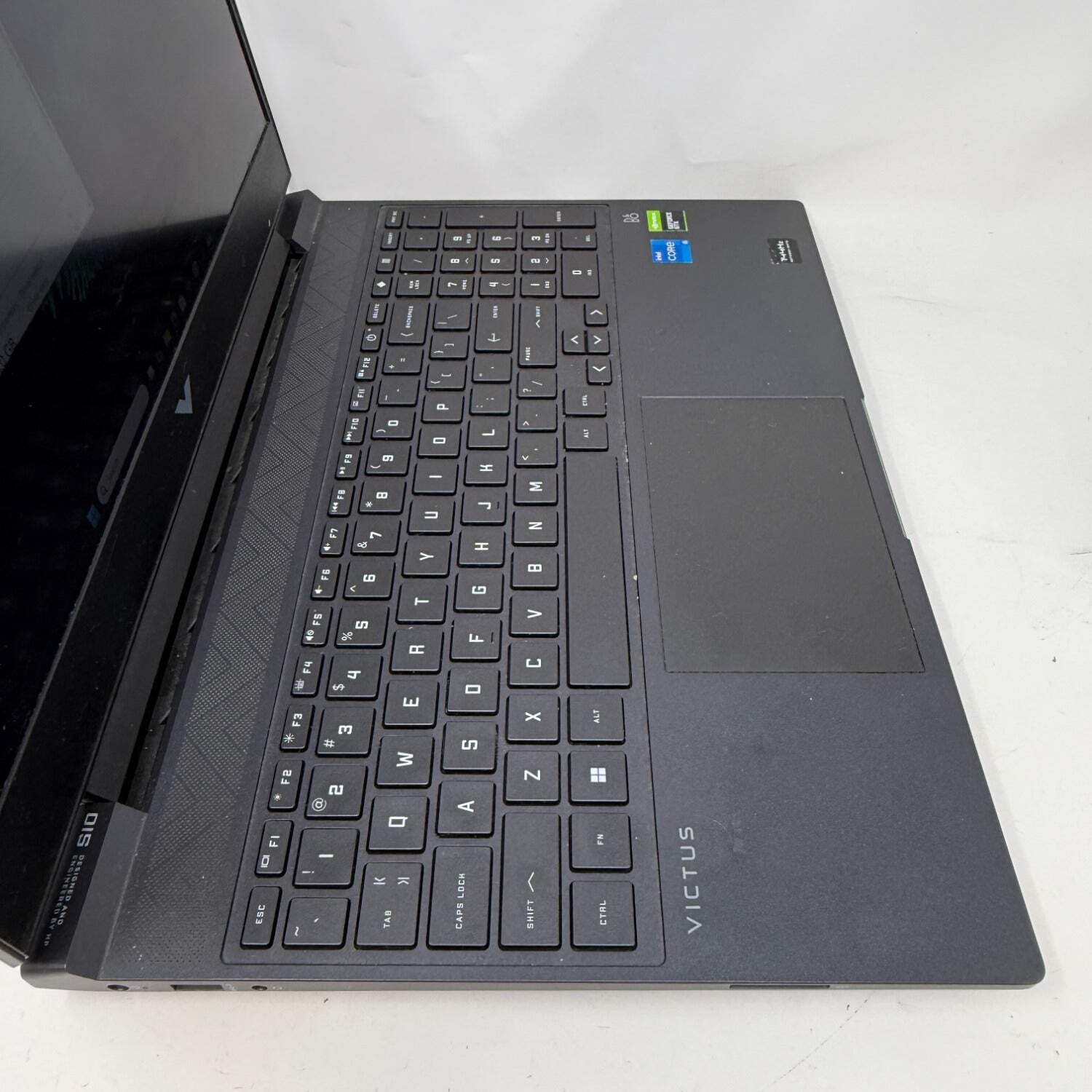 HP Victus UFBVK001 15.6″ i5-12450H 2.0GHz 8GB RAM 512GB SSD GeForce GTX 1650