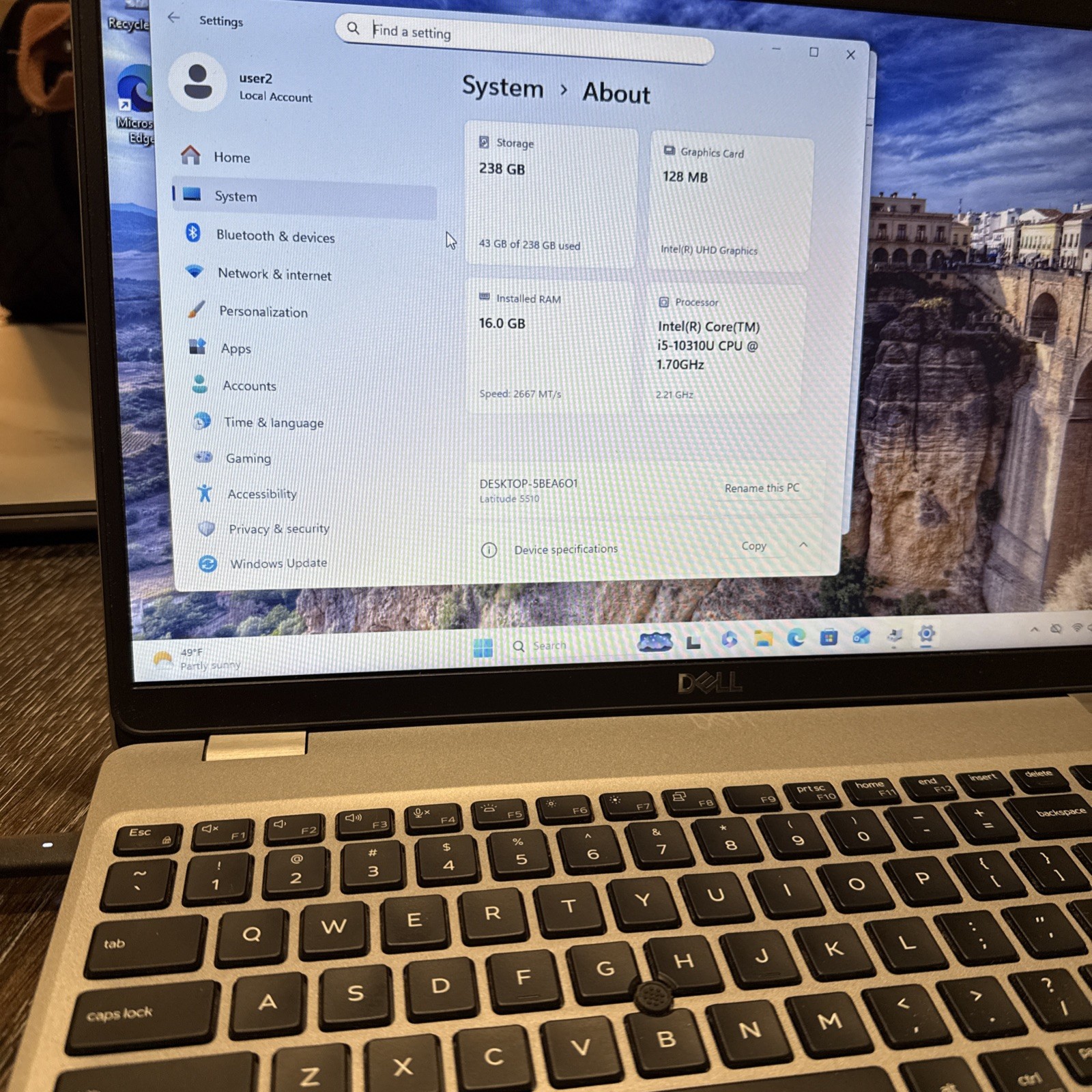 Dell Latitude 5510 Core i5-10310U 1.70GHZ 8GB 256GB SSD, WebCam, W11 Cord